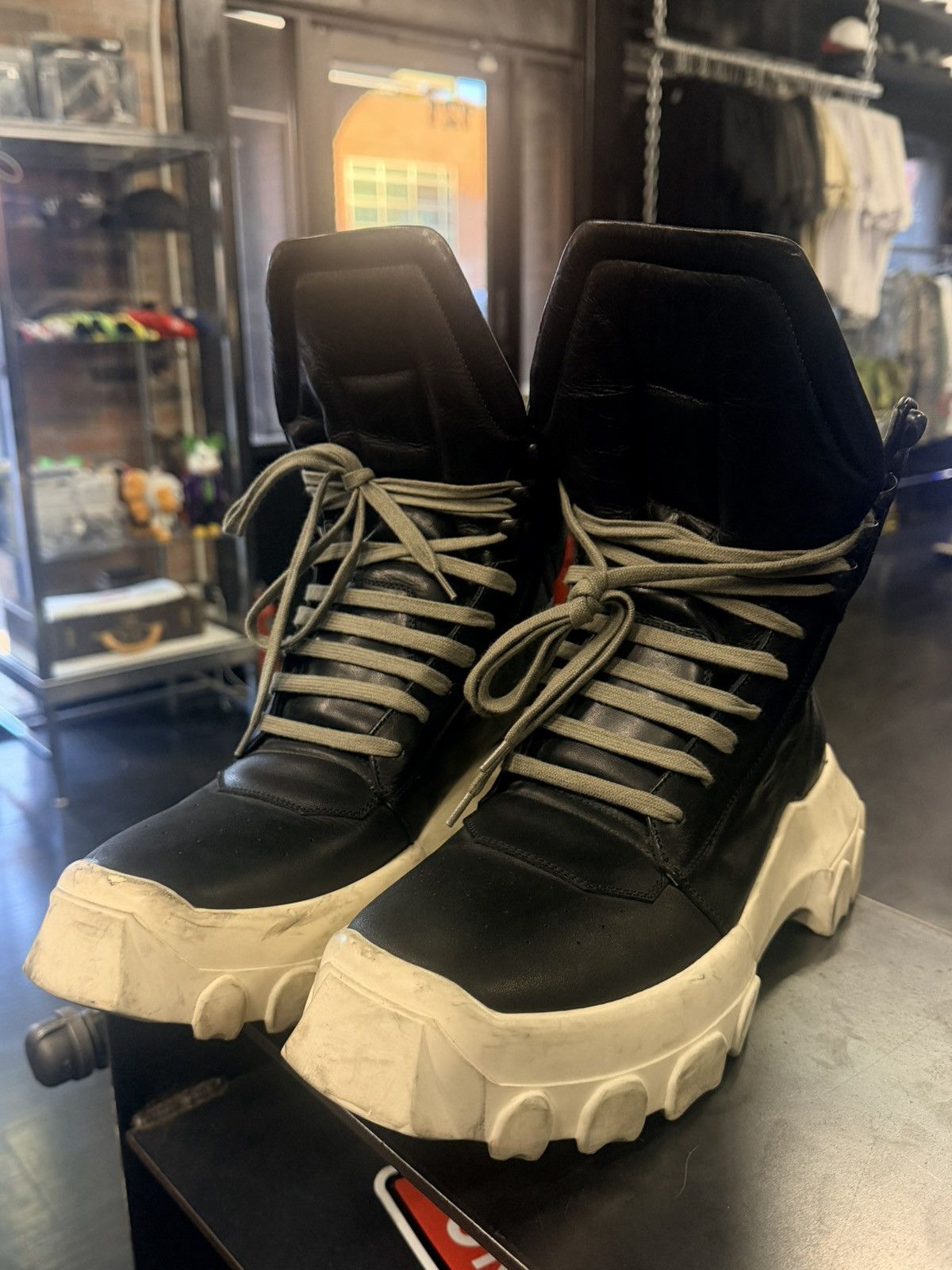 Rick Owens Rick owens tractor boot Size US 9.5 / EU 42-43 - 1 Thumbnail