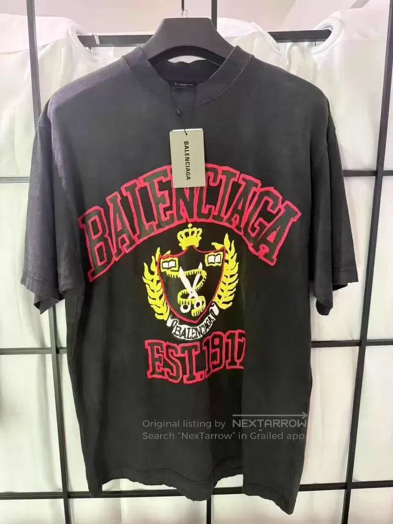 Balenciaga Balenciaga Black Washed Destroyed Scissors Short Sleeve XS Size US XS / EU 42 / 0 - 1 Thumbnail