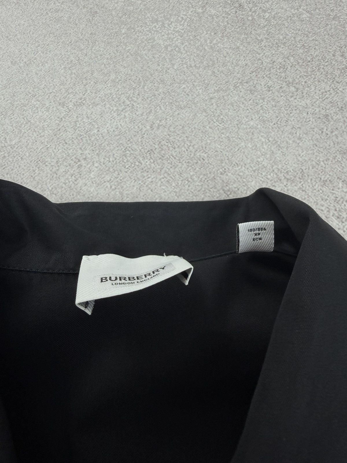 Burberry Burberry Half Zip Logo Tape Shirt Black Size US XS / EU 42 / 0 - 9 Thumbnail