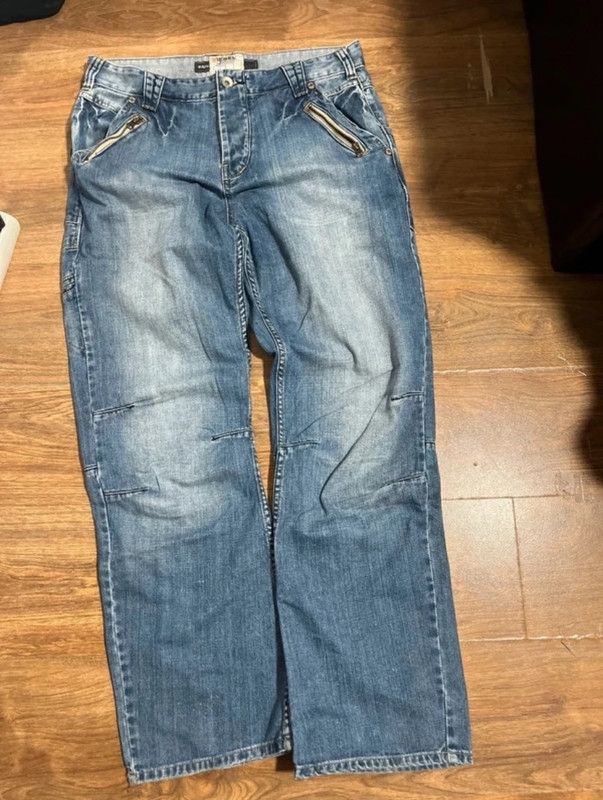 Diesel Vintage Diesel jeans with back decal Size US 36 / EU 52 - 3 Thumbnail