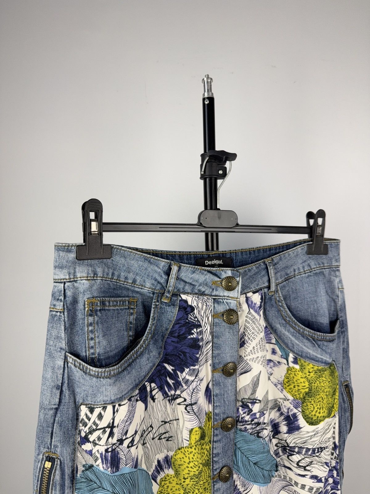 Desigual 00s Y2K Style Desigual Floral Patch Denim Skirt Size 42 Size 31" - 2 Thumbnail