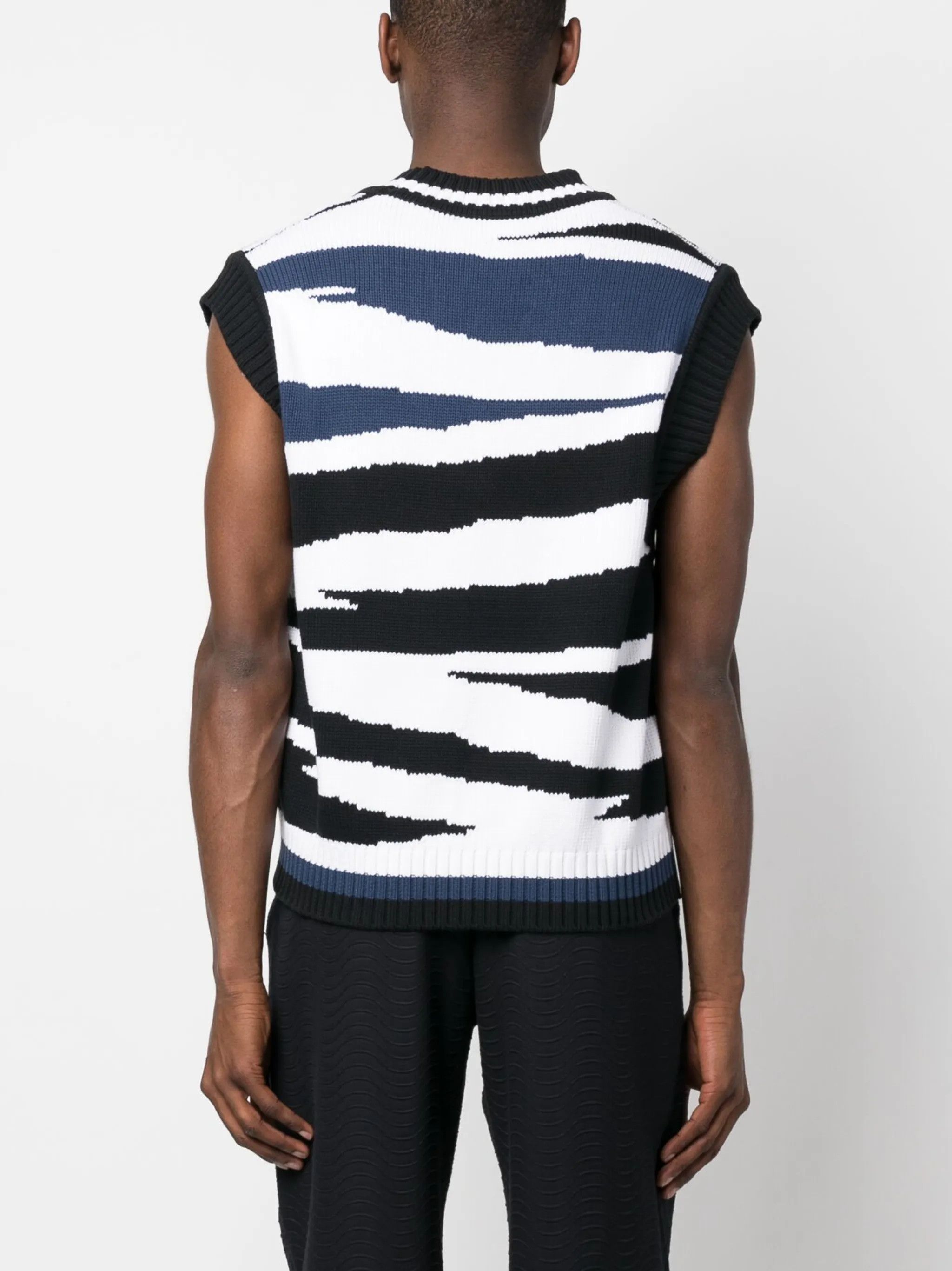Missoni o1y0225 Sleeveless Sweater in Multicolor Size US S / EU 44-46 / 1 - 4 Thumbnail