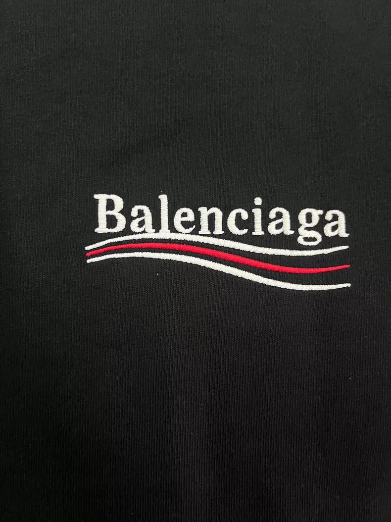 Balenciaga Balenciaga Logo monogrammed crew neck pullover slim fit sh Size US S / EU 44-46 / 1 - 4 Thumbnail