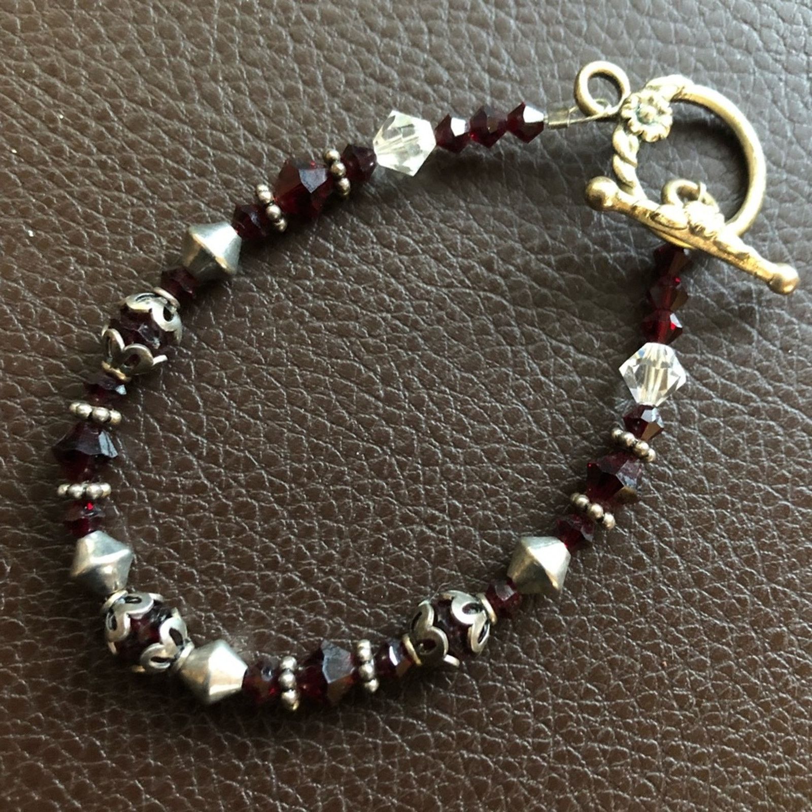 Handmade Handcrafted dark vampire blood red bead toggle bracelet Size ONE SIZE - 1 Thumbnail