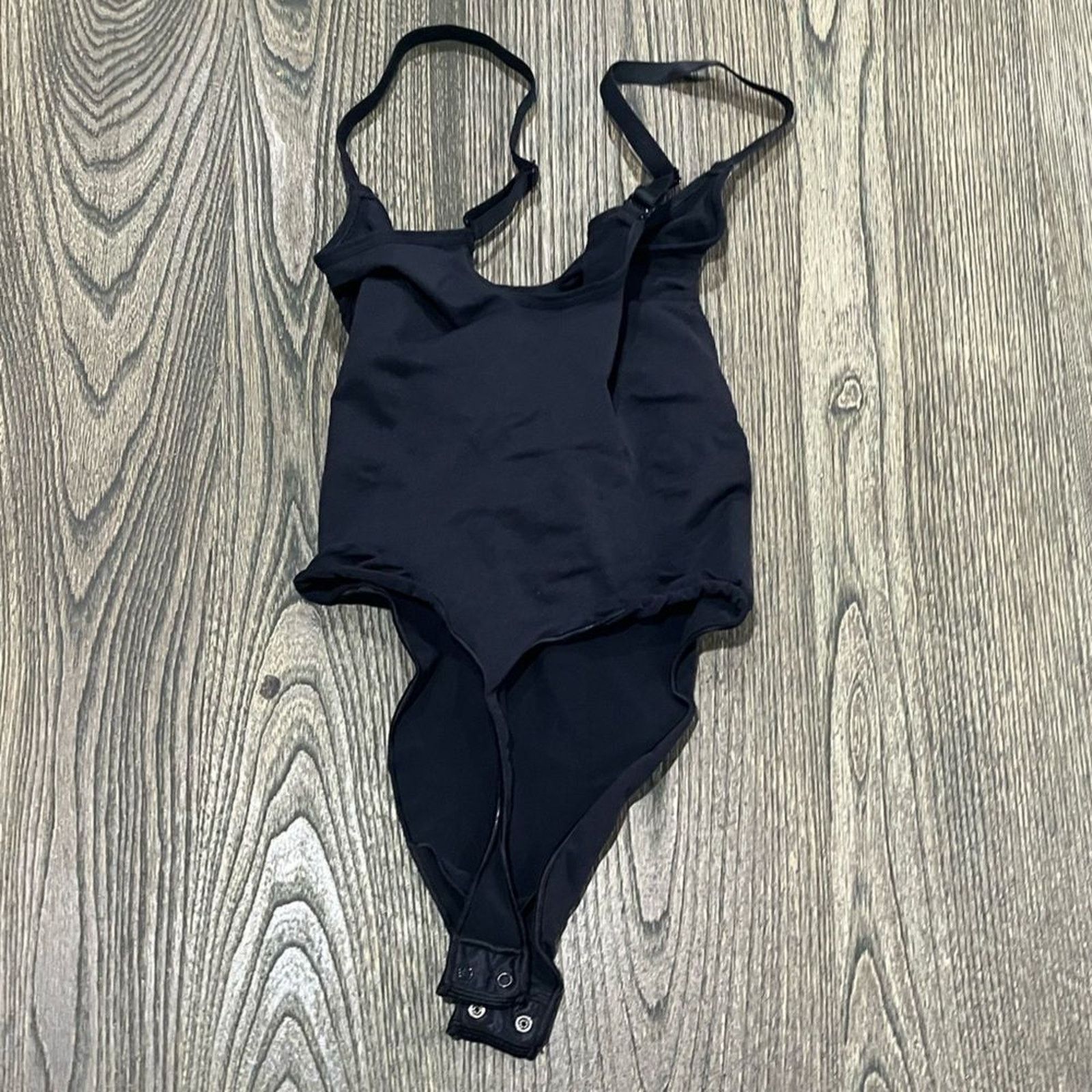 SKIMS NWOT Skims Seamless Sculpt Thong Bodysuit Shapewear Size L Size L / US 10 / IT 46 - 4 Thumbnail
