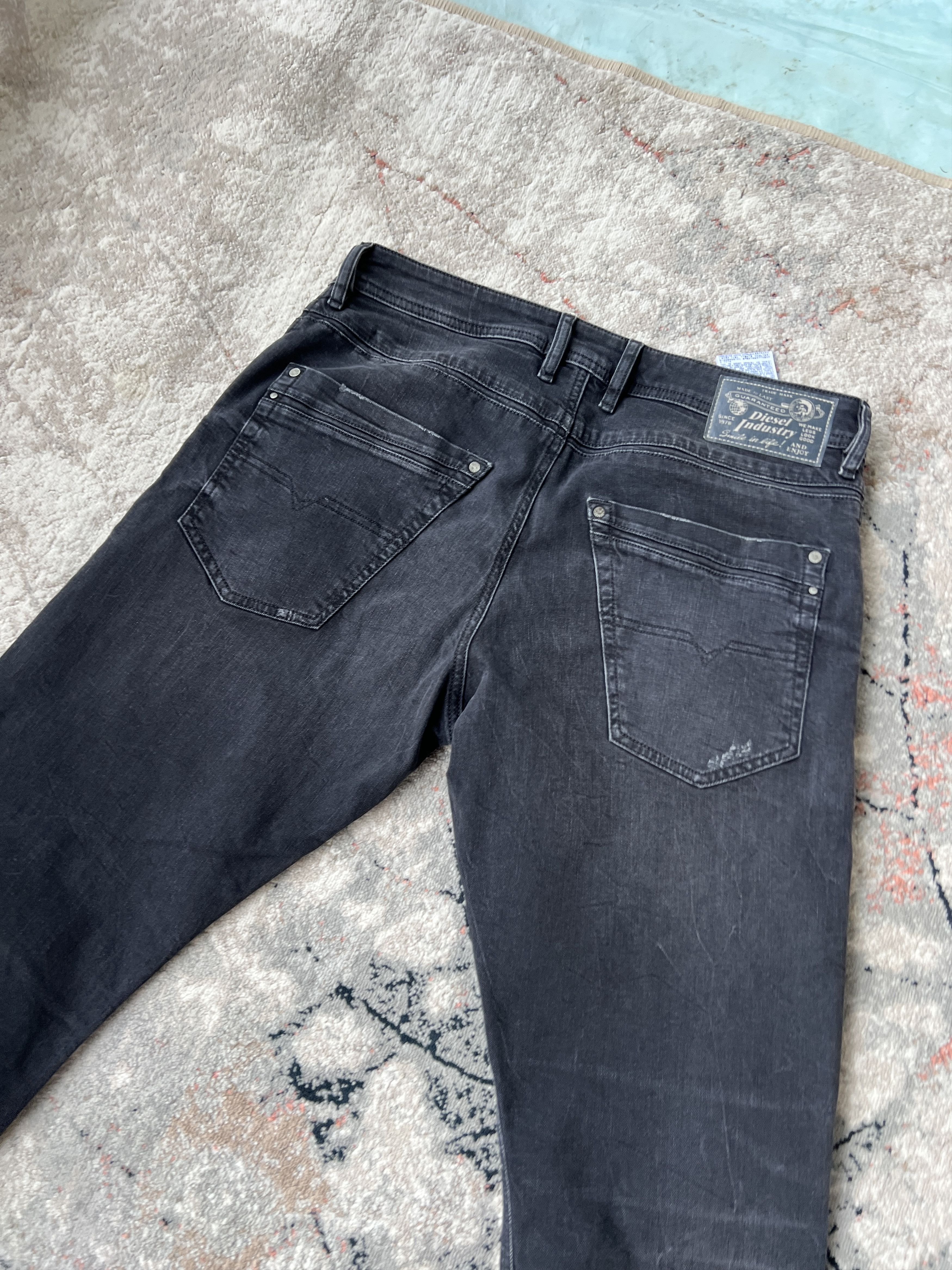 Diesel Diesel Krayver Regular Slim-Carrot Stretch Jeans Size US 32 / EU 48 - 13 Thumbnail