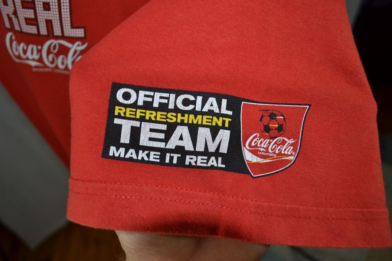 Coca Cola × Vintage Vintage Coca Cola Make it Real Football Soccer tee t-shirt Size US XXL / EU 58 / 5 - 8 Thumbnail
