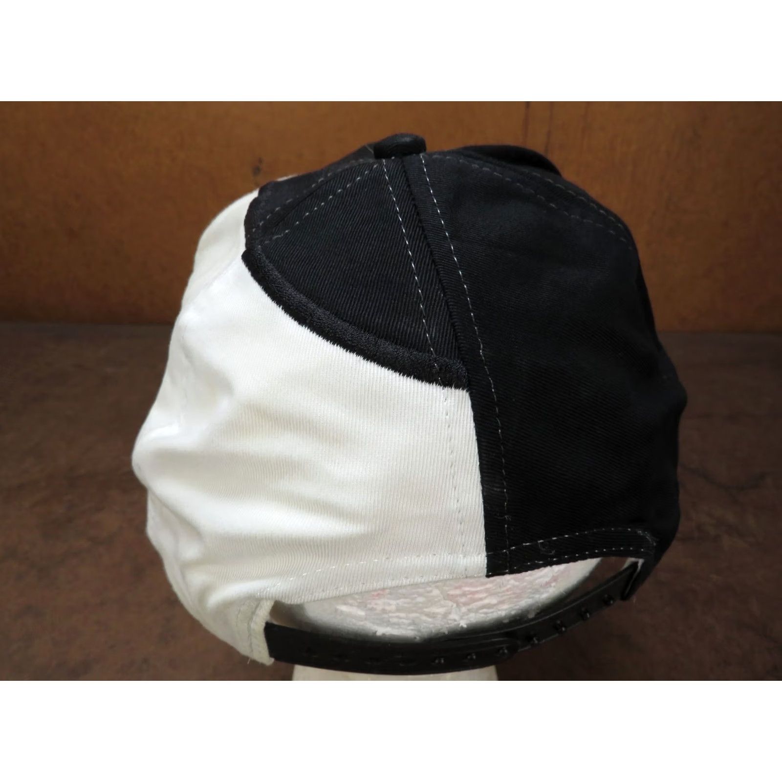 Vintage VINTAGE Sea World Shamu Killer Whale Orca Jumping 90s snapback Hat Black Unisex Adults Adjustable Size ONE SIZE - 4 Thumbnail