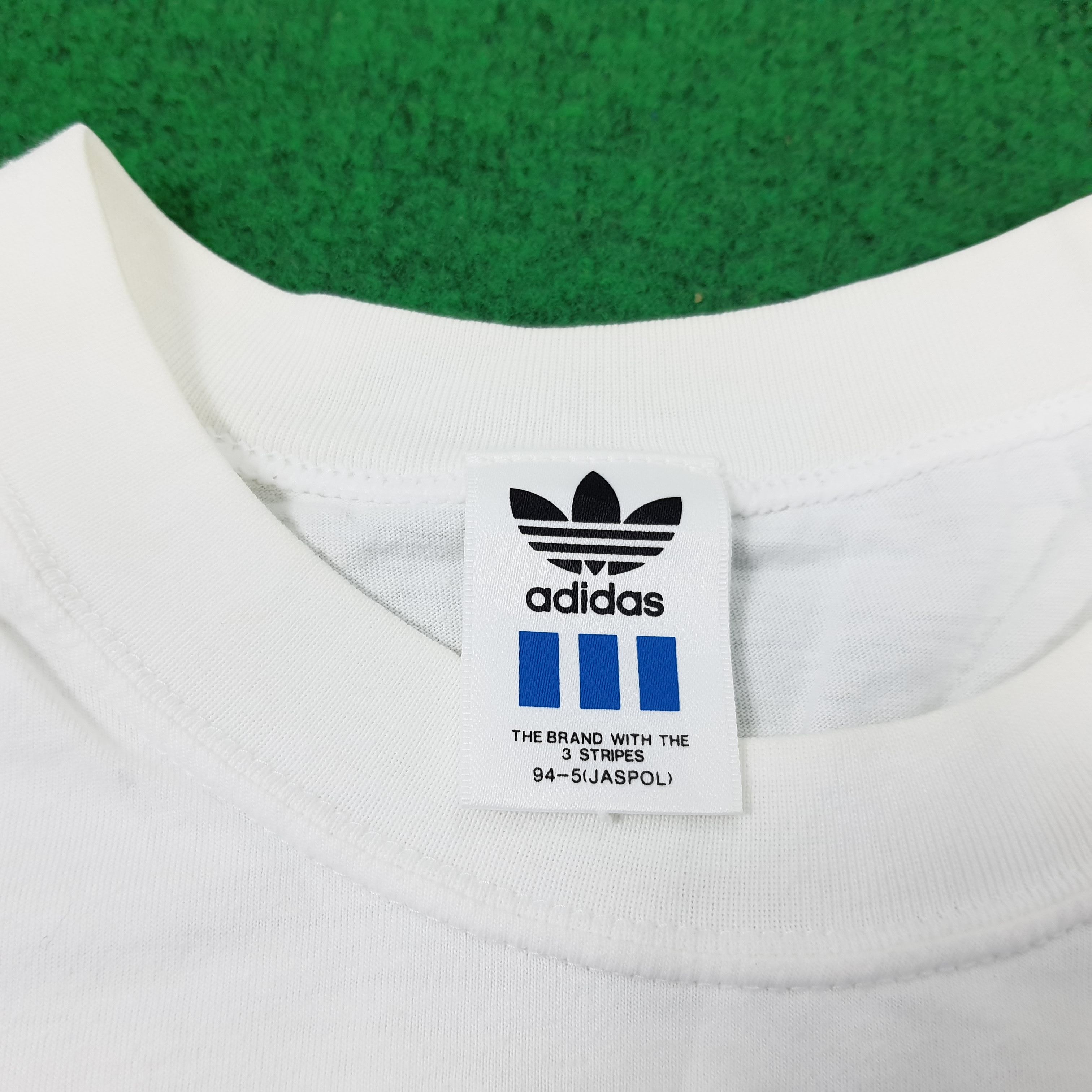 Adidas Vintage Adidas Donovan Bailey Legends Runner T-shirt Size US M / EU 48-50 / 2 - 5 Thumbnail