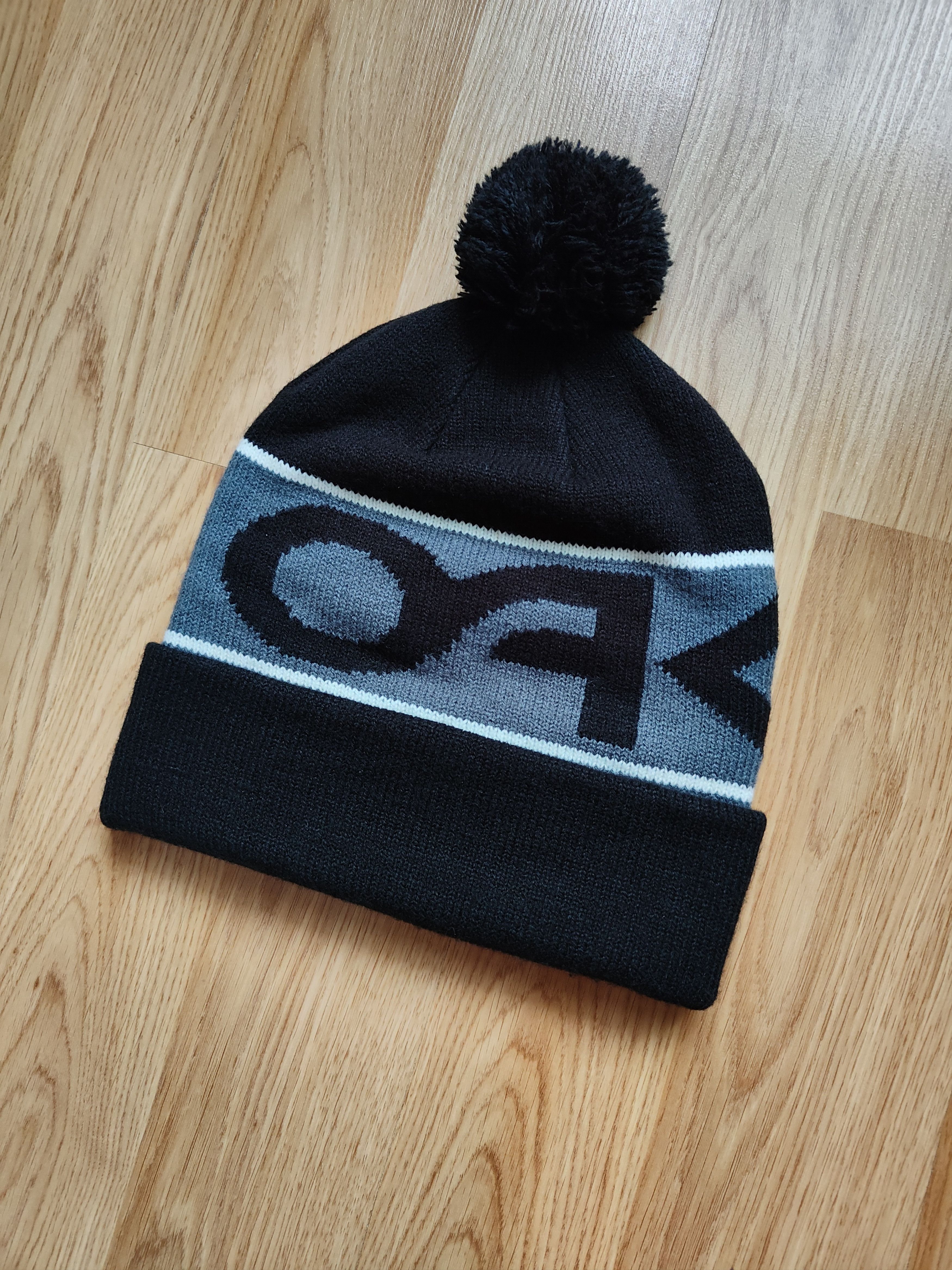 Oakley Oakley Factory Cuff Beanie Blackout hat with pompon Oakley Size ONE SIZE - 7 Thumbnail
