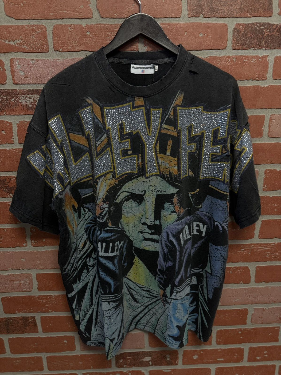 Vale Vale Valley Fest Bling Tee Size XL (NEW) Shiny Stones Size US XL / EU 56 / 4 - 1 Thumbnail