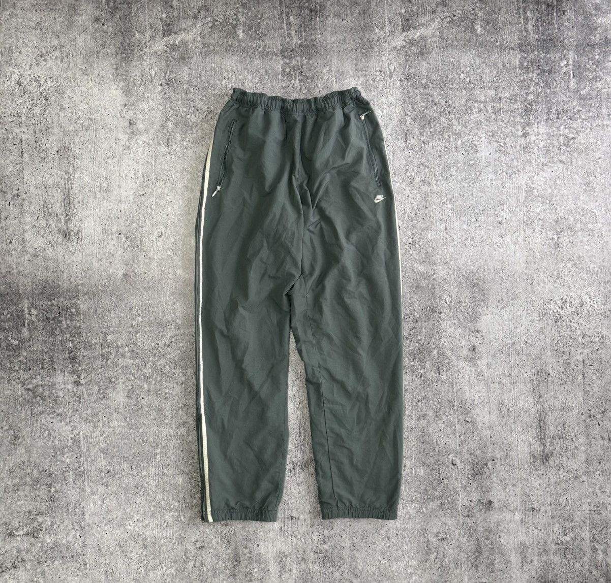 Nike × Vintage Nike vintage pants Size US 34 / EU 50 - 1 Thumbnail