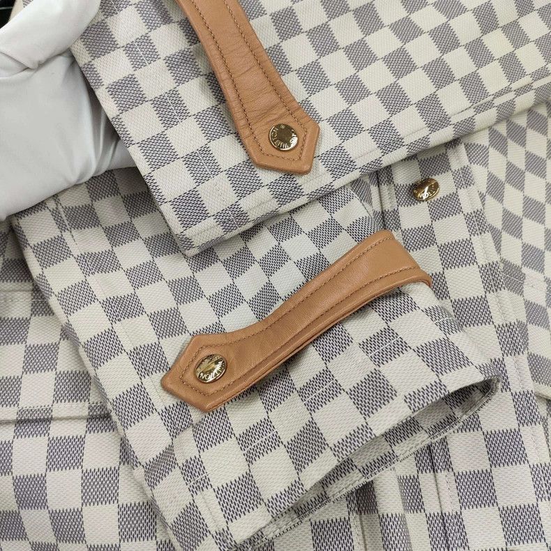 Louis Vuitton Louis Vuitton Checkerboard storm jacket Size XXS / US 00 / IT 34 - 4 Thumbnail