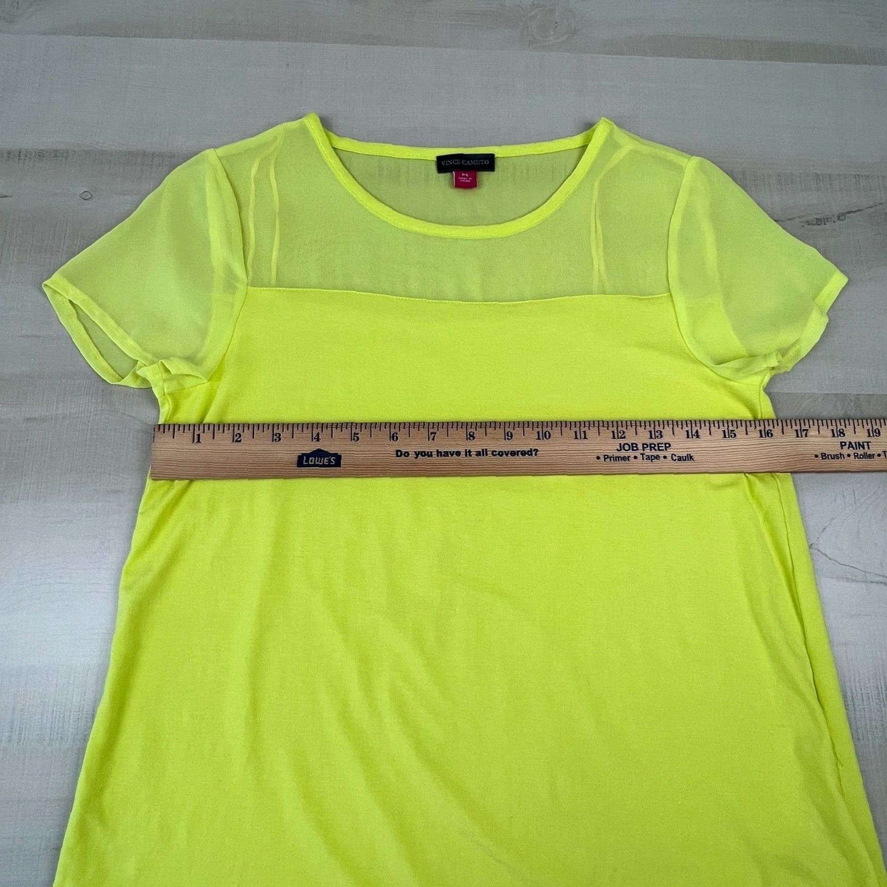 Vince Camuto Vince Camuto Women's Petite Small Yellow Short Sleeve Blouse Sheer Shoulder Hem Top Size S / US 4 / IT 40 - 6 Thumbnail
