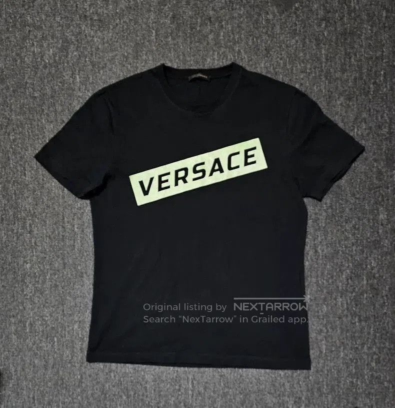 Versace Versace Black Short Sleeve T. Size US L / EU 52-54 / 3 - 1 Thumbnail