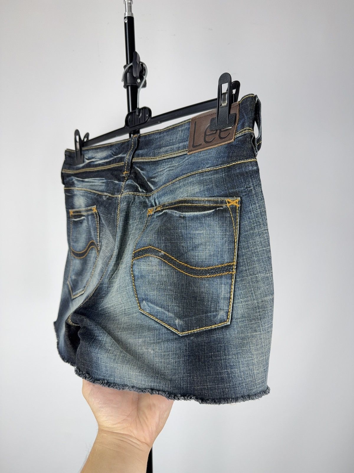 Lee Vintage 00s Lee Cowgirl Wester Denim Shorts Retro Y2K Size 32" / US 10 / IT 46 - 6 Thumbnail