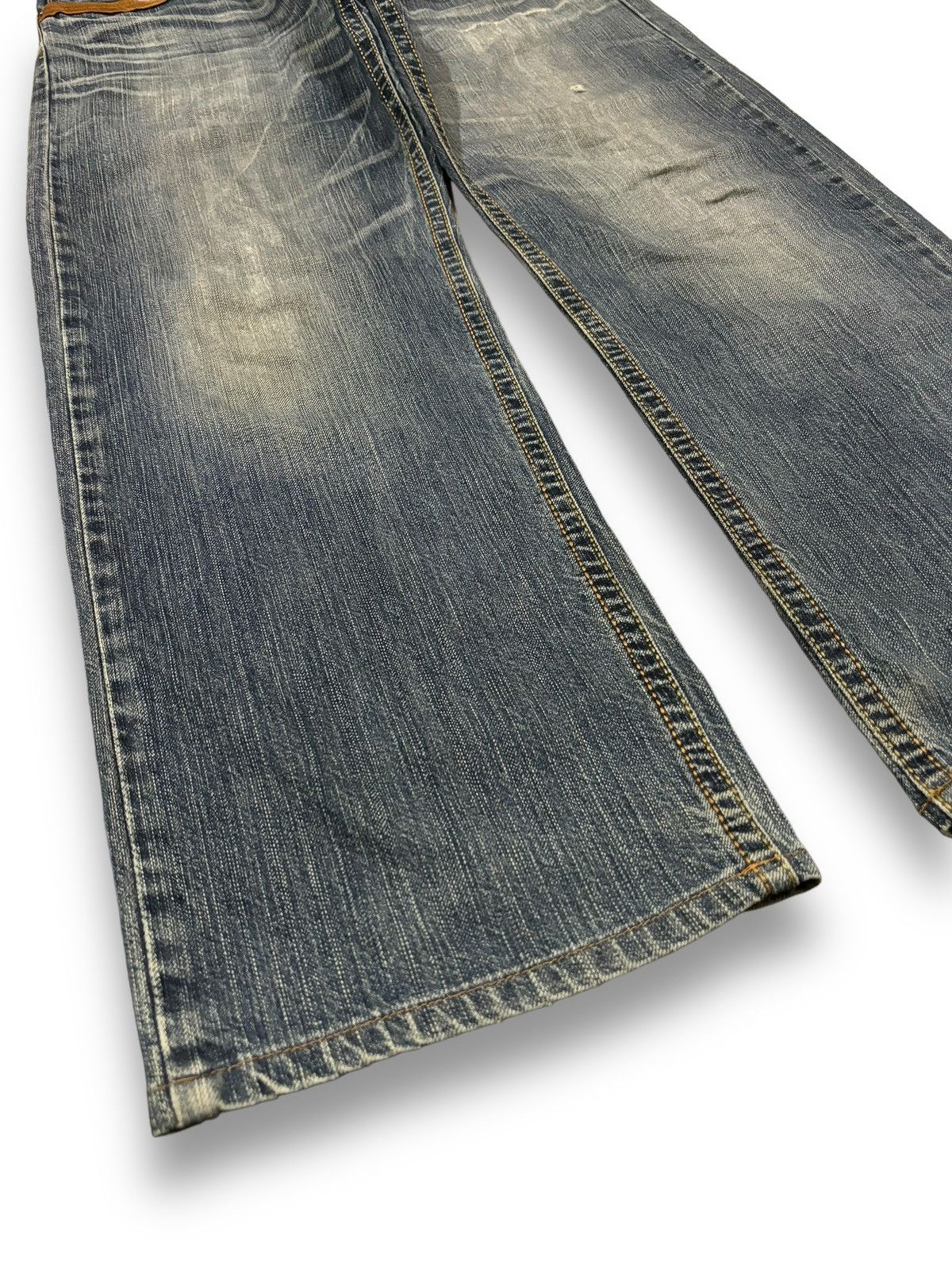 Edwin Exclusive Vintage Edwin XV Dirt Blue Wash Baggy Ripped Jeans Size US 33 - 10 Thumbnail