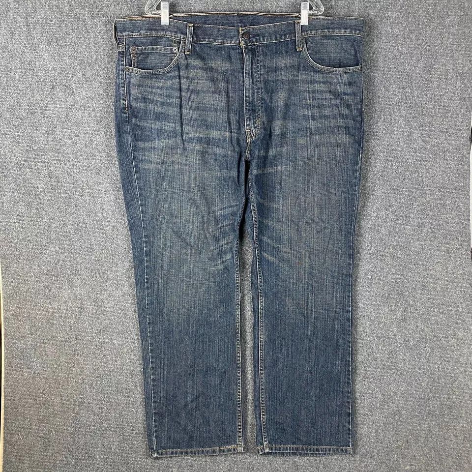 Levi's Levi's Jeans Men's 44x30 559 Denim Zipper Fly Cotton Adults Size US 44 / EU 60 - 1 Thumbnail