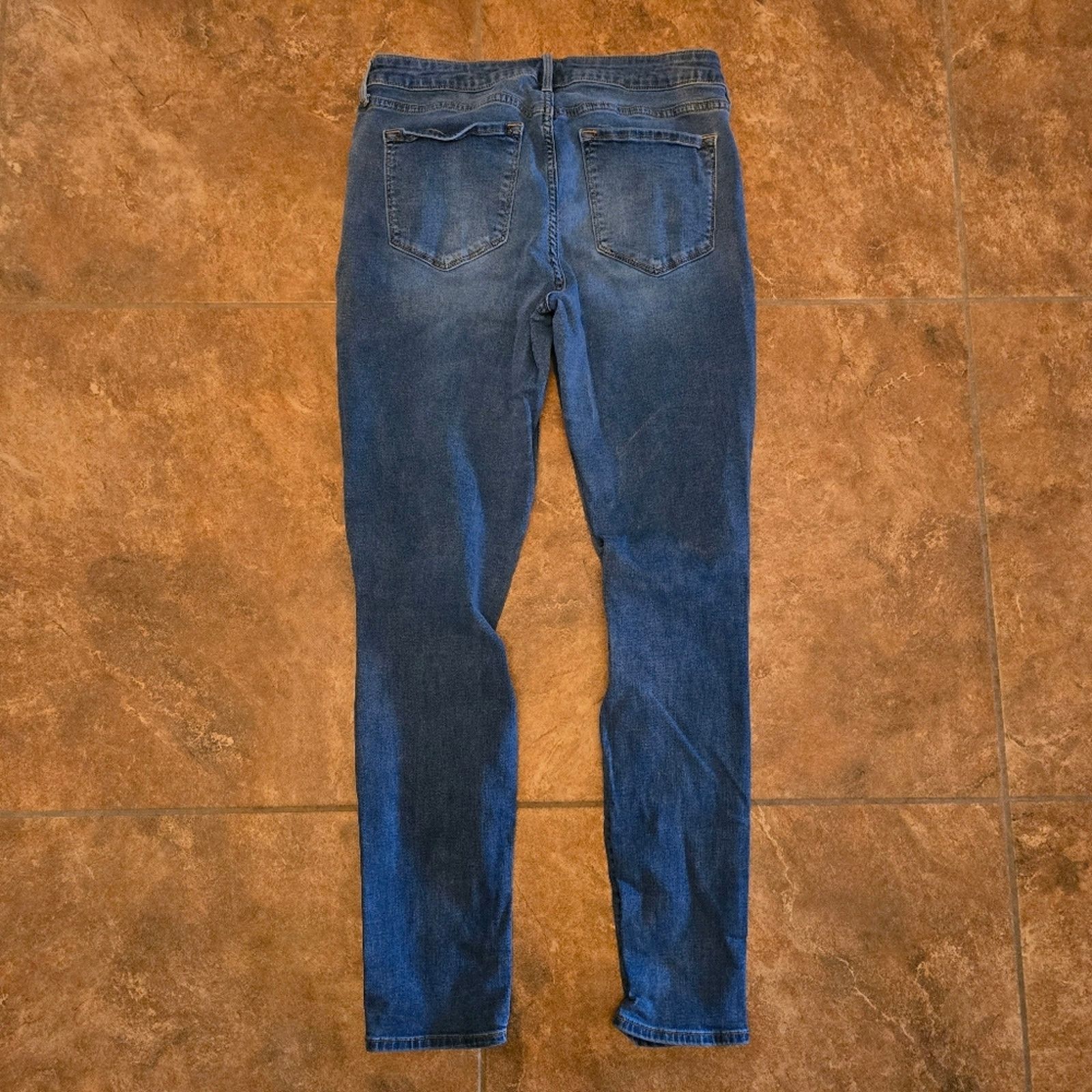 Old Navy Denim | OLD NAVY | Rockstar Super Skinny Jean Size 34" / US 12 / IT 48 - 2 Thumbnail