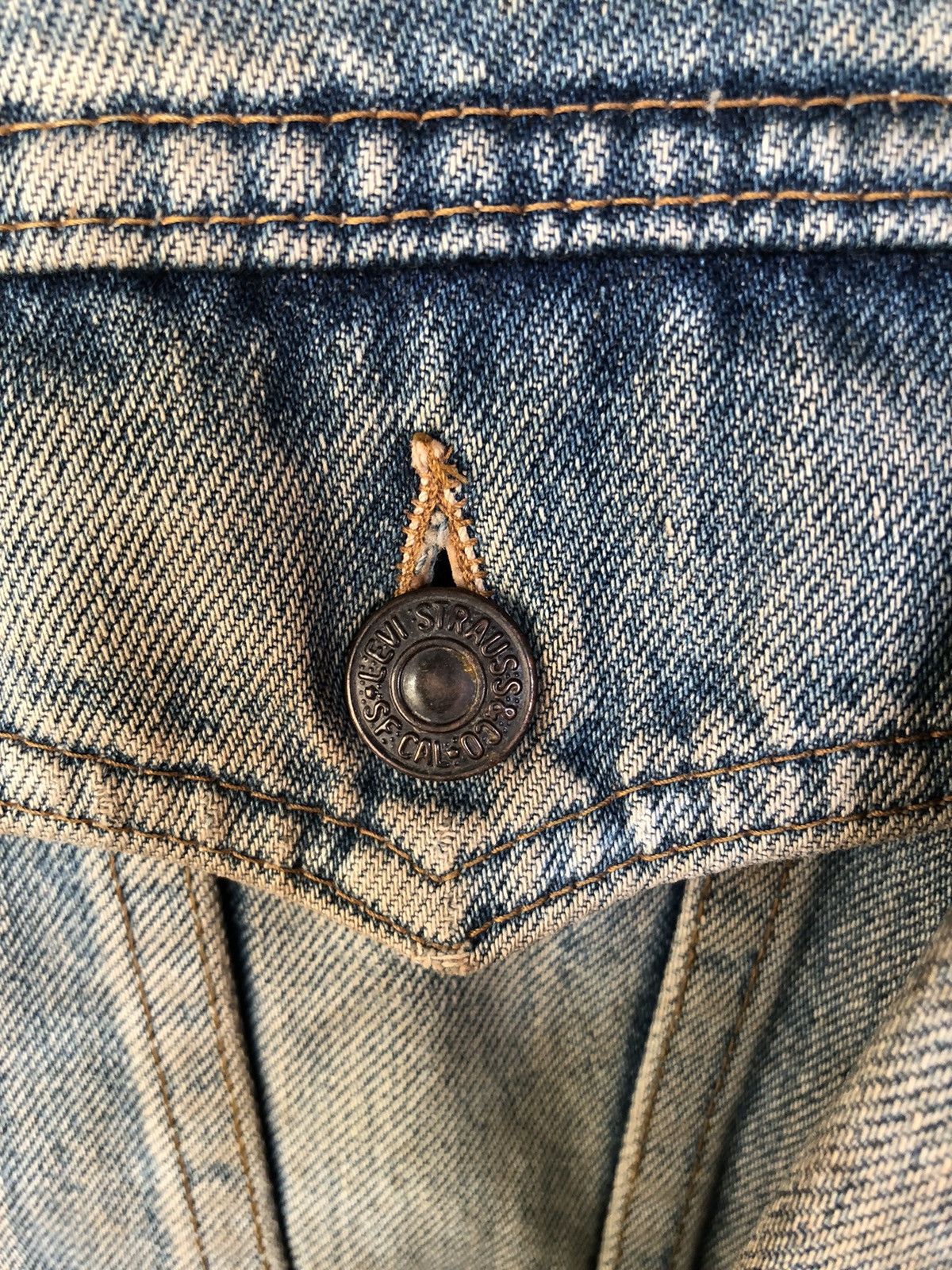 Levi's Vintage Levi’s Distressed Faded Jacket Size US S / EU 44-46 / 1 - 8 Thumbnail