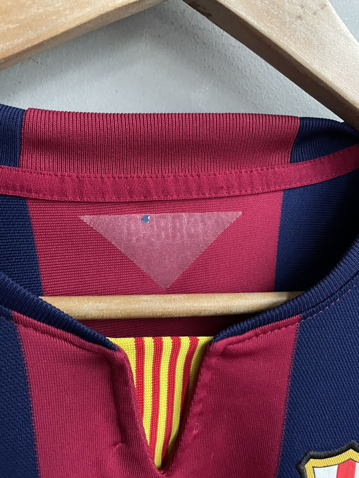 Nike Nike Soccer FC Barcelona Qatar Airways Dri-fit Y2K Style Size US M / EU 48-50 / 2 - 6 Thumbnail