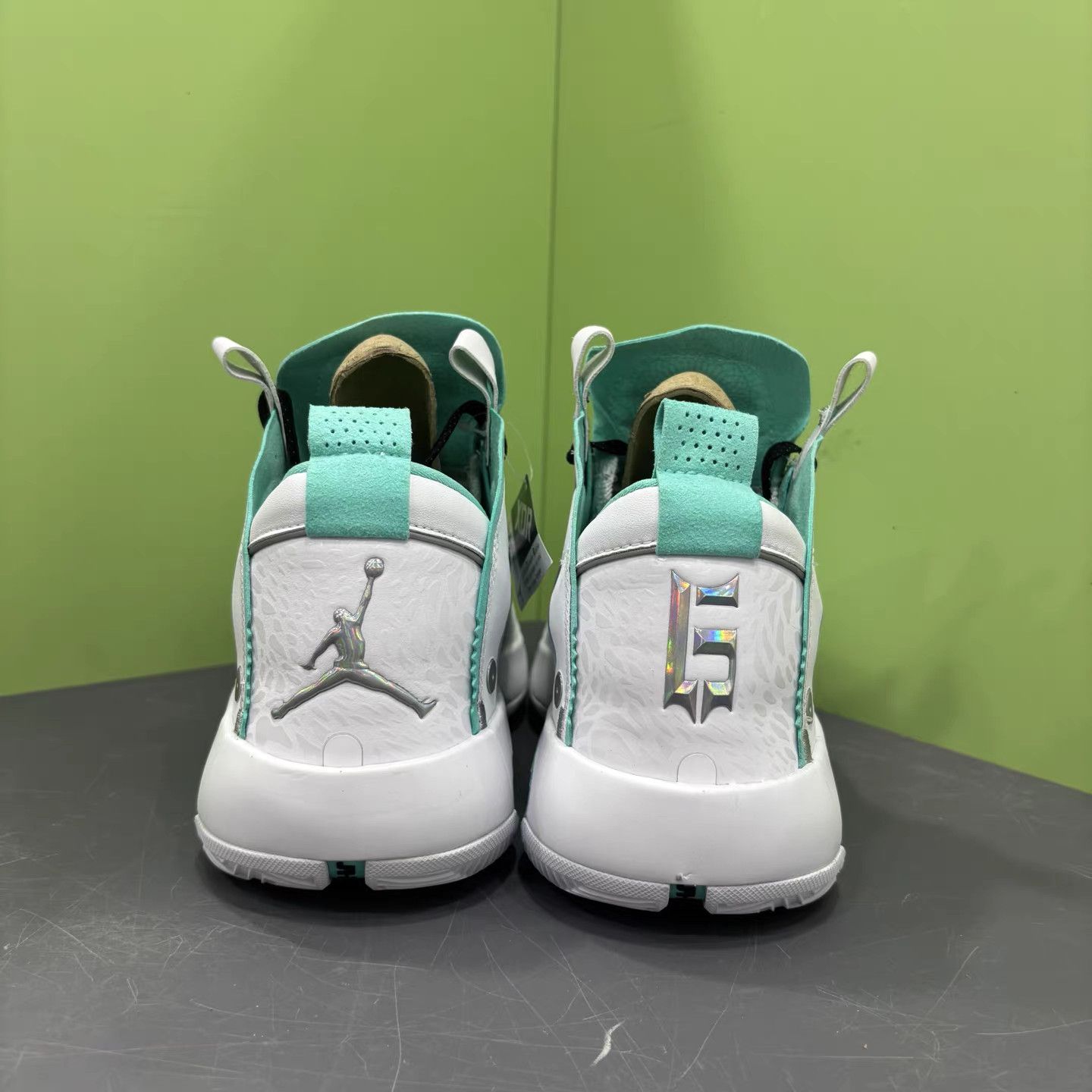 Jordan Brand Air Jordan PE Basketball Shoes K15 Size US 10 / EU 43 - 6 Thumbnail