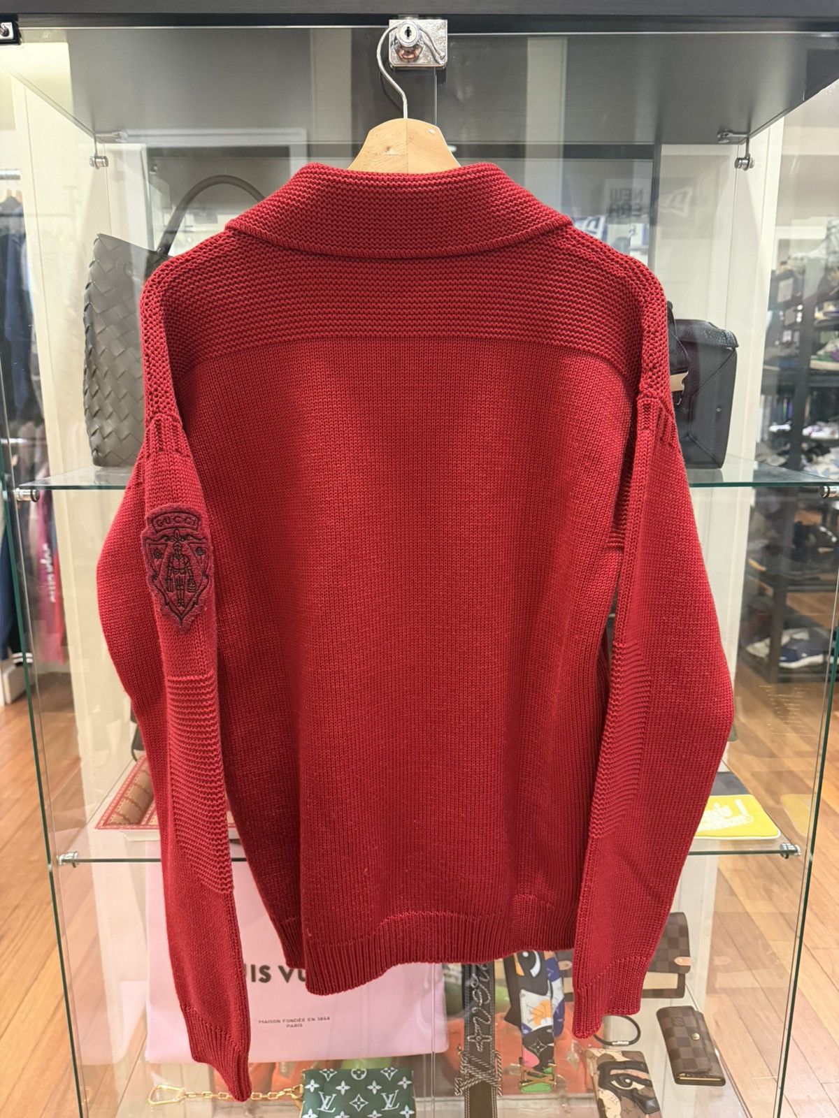Gucci Gucci Knights Crest Knit Zip Up - Red Size US L / EU 52-54 / 3 - 2 Thumbnail