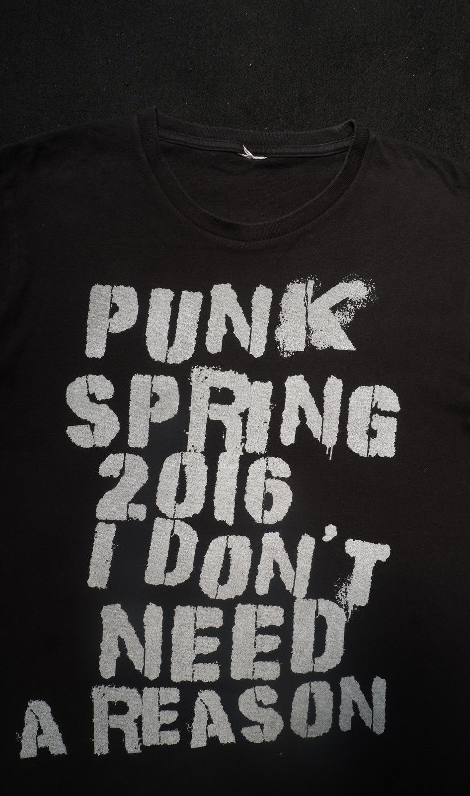 Band Tees Band Tshirt Punk Spring 2016 Size US M / EU 48-50 / 2 - 1 Thumbnail