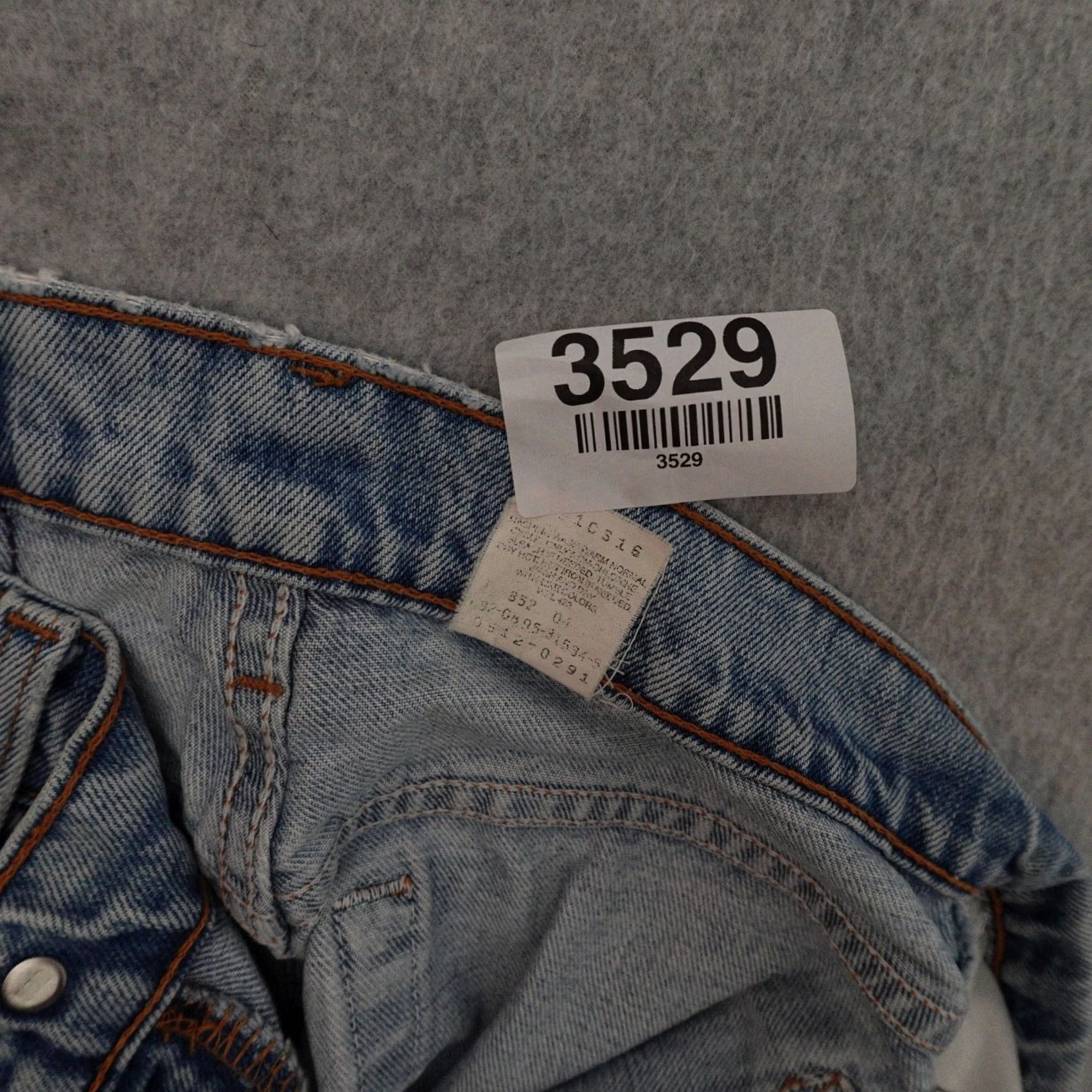 Levi's VINTAGE Levi's 512 Jeans Women 11 LONG (11X32) High Waist Tapered Leg 90s Blue Mens Womens Girls Size 32" / US 10 / IT 46 - 5 Thumbnail