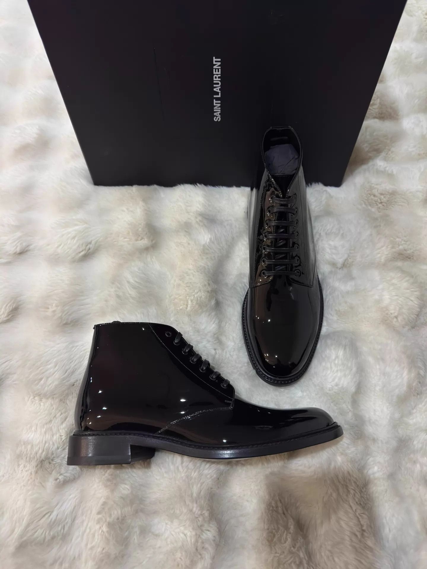 Saint Laurent Paris Black Ankle Boots Size 8.5 Size US 8.5 / EU 41-42 - 1 Thumbnail