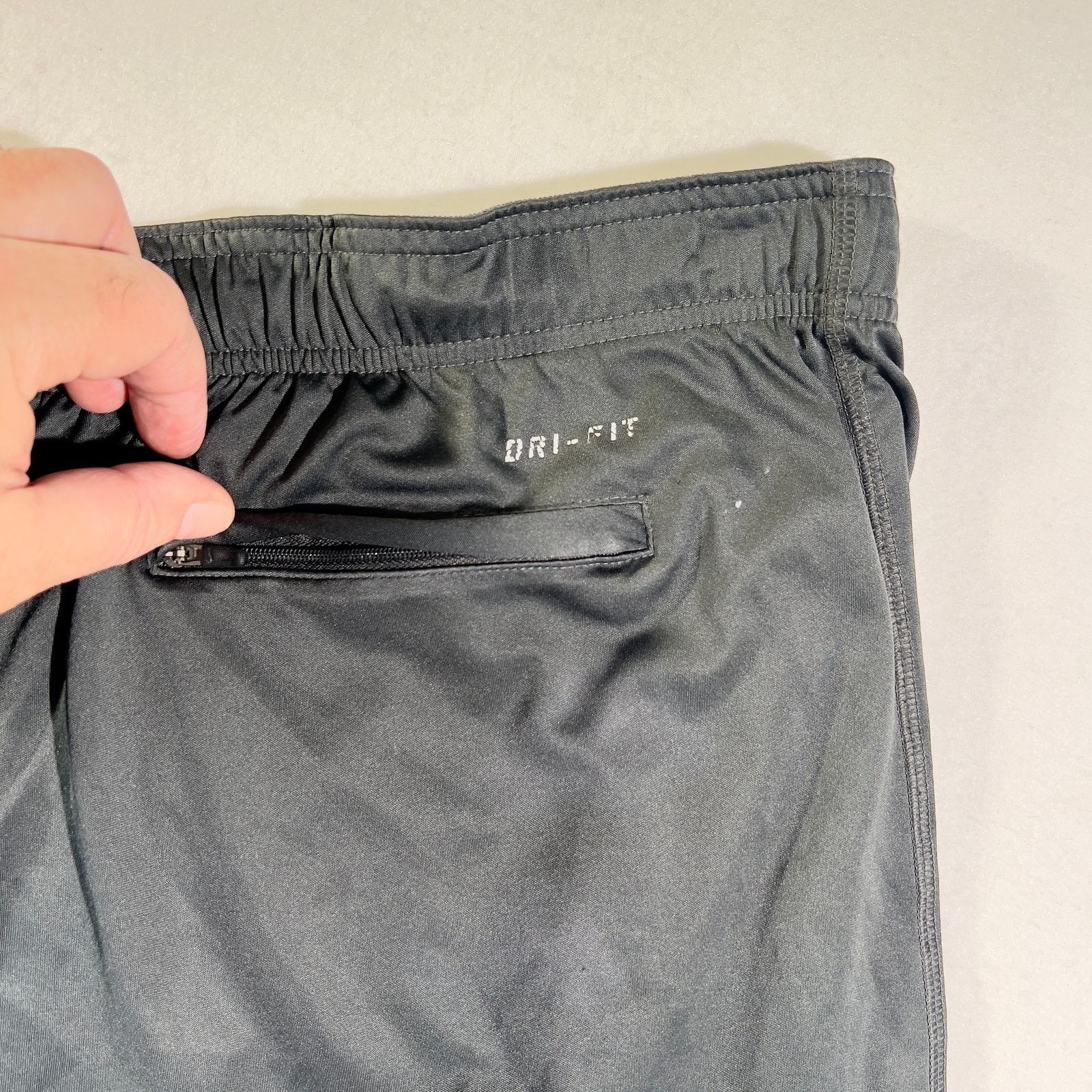 Nike Nike Dri-Fit Rams Football Shorts Men's W42" (Unstretched) Size US 42 / EU 58 - 7 Thumbnail