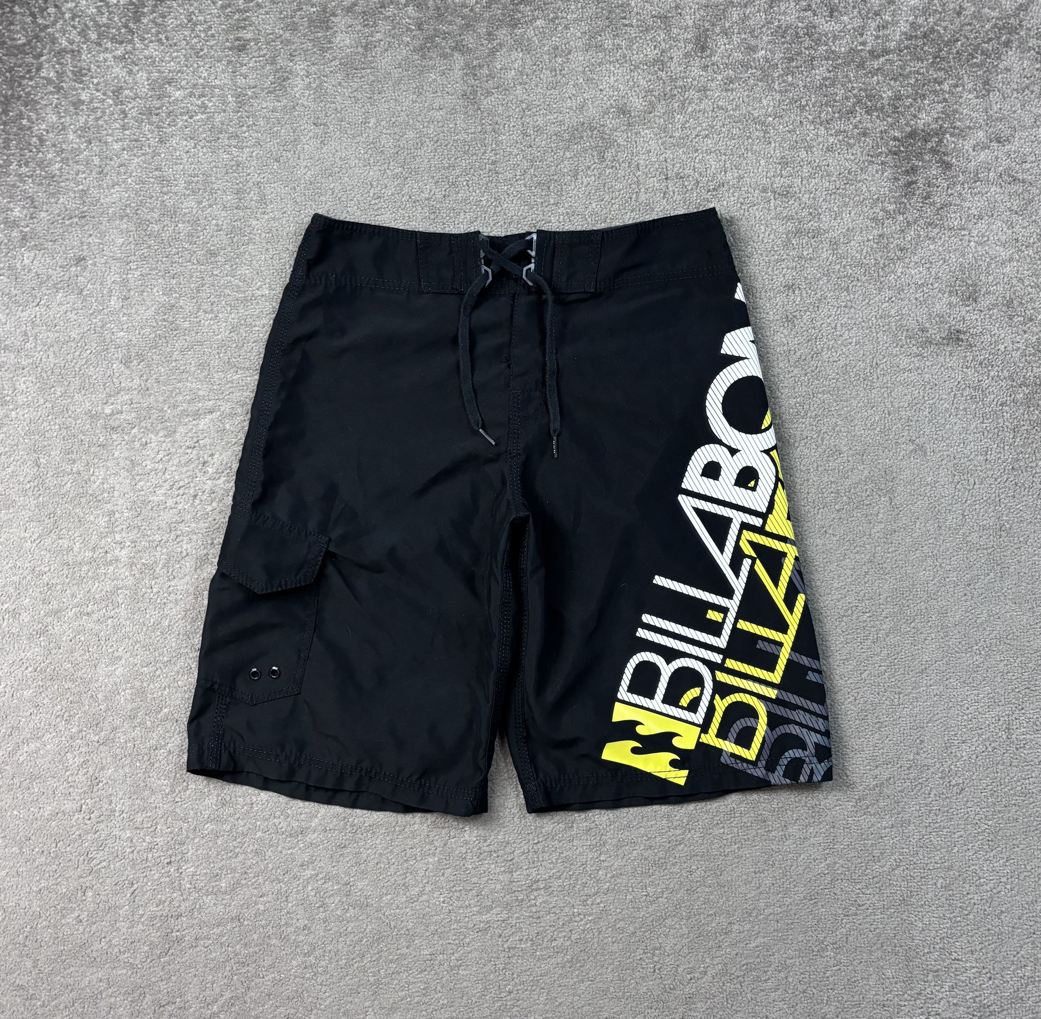 Billabong Billabong Shorts 30 Black Prints Size US 30 / EU 46 - 1 Thumbnail