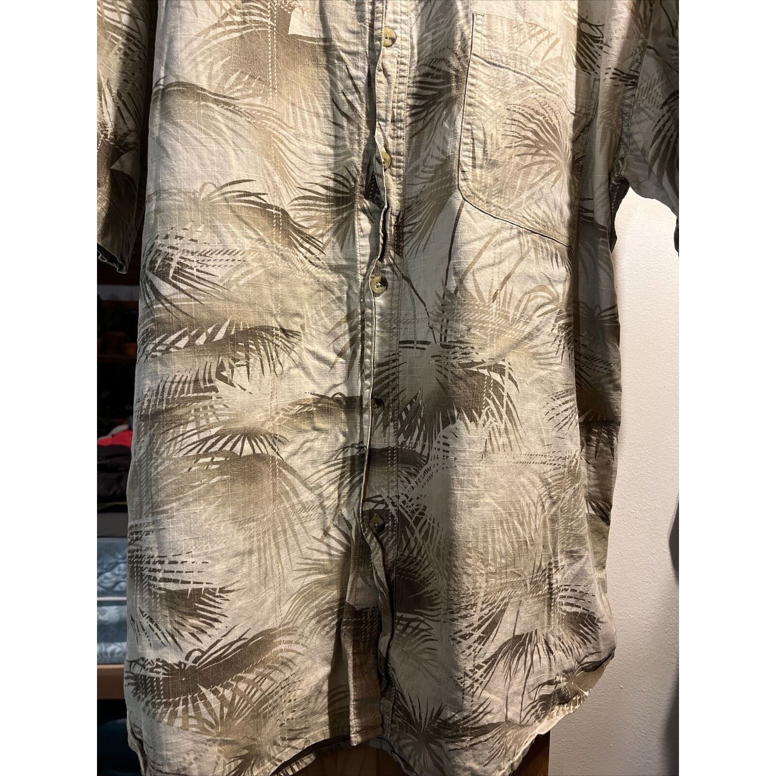 Panama Jack Isle Of Palms Men’s XL Beige Floral Hawaiian SS Cotton Shirt Size US XL / EU 56 / 4 - 11 Thumbnail