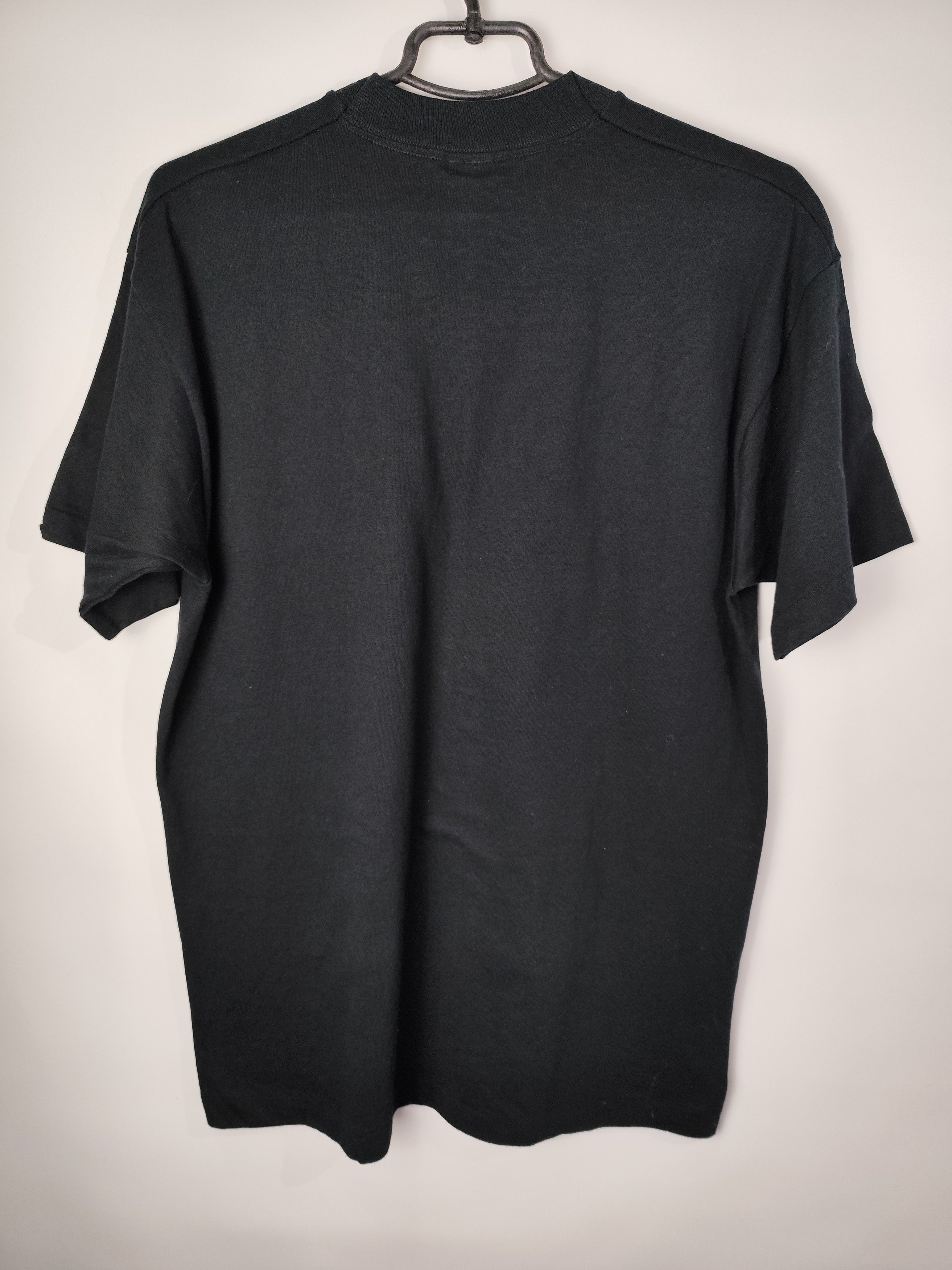 Vintage Vintage 1997 James Bond Shirt Spy 007 Tomorrow Never Dies Size US L / EU 52-54 / 3 - 6 Thumbnail