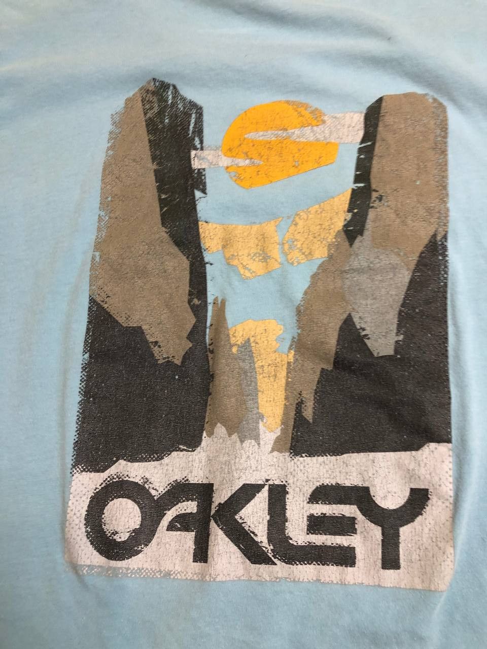 Oakley Oakley T-Shirt Size XL Oakley Y2K Vintage big print Size US XL / EU 56 / 4 - 15 Thumbnail