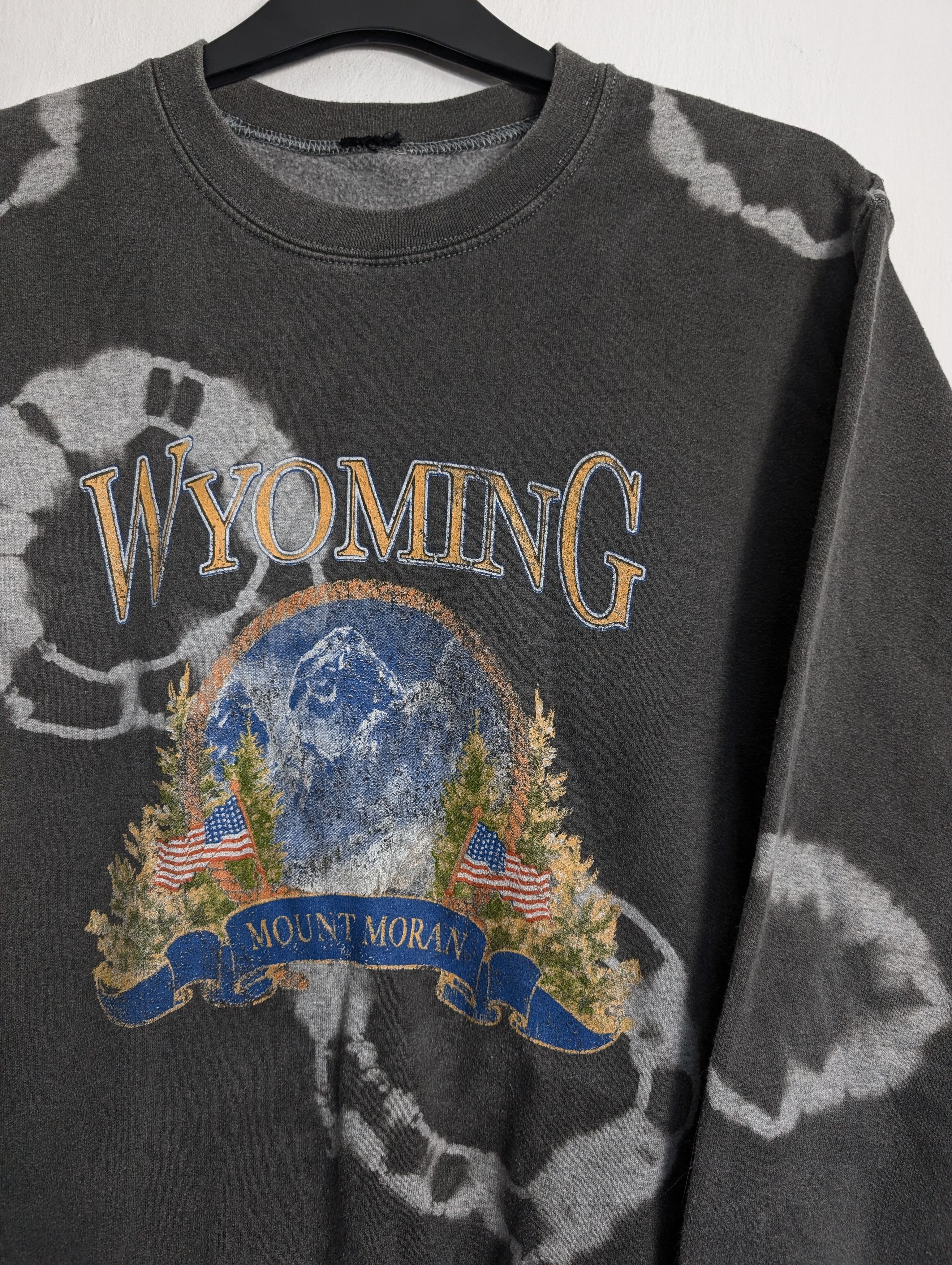 Vintage Vintage Sweatshirt Wyoming Grey Mountains USA Size US S / EU 44-46 / 1 - 3 Thumbnail