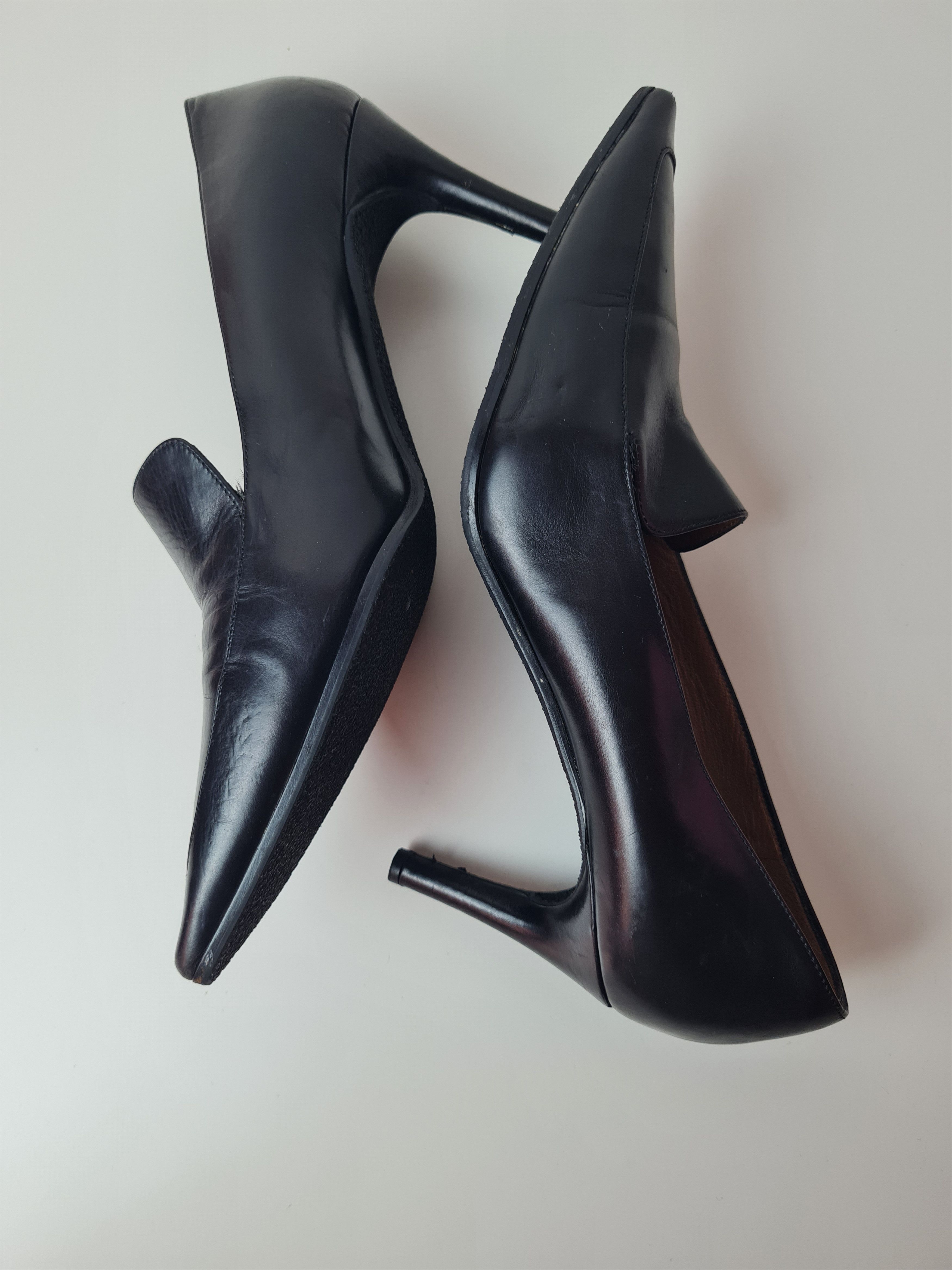 Gucci Vintage shoes Gucci almond toe heels black Luxury Sz 38 Size US 8 / IT 38 - 21 Thumbnail