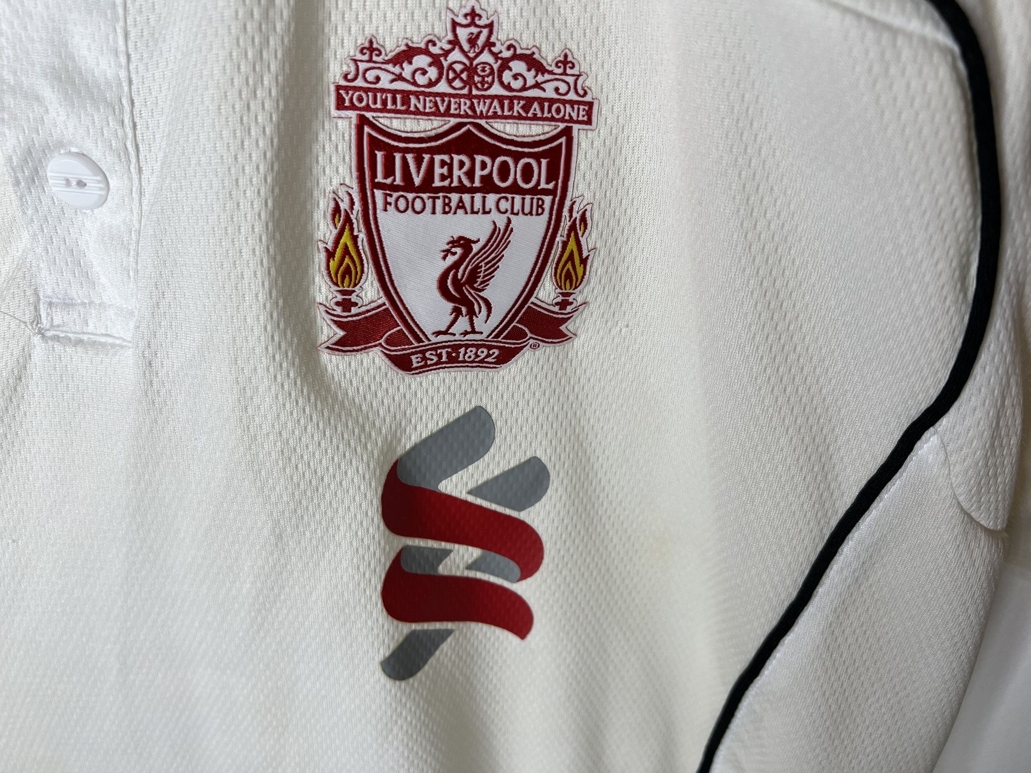 Adidas LIVERPOOL 2010 2011 TRAINING FOOTBALL SHIRT SOCCER JERSEY Size US L / EU 52-54 / 3 - 4 Thumbnail