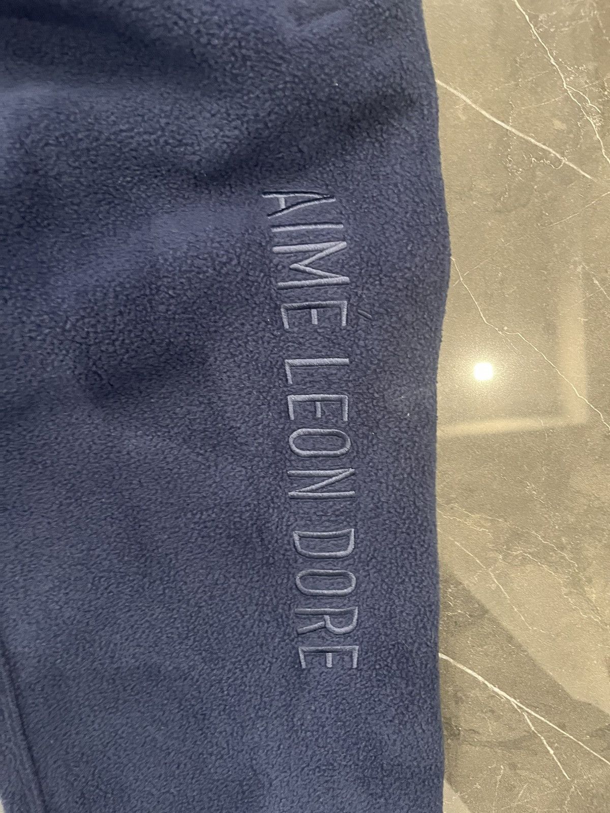 Aime Leon Dore Aime Leon Dore Blue Sherpa Fleece Spellout Jogger Sweatpants Size US 28 / EU 44 - 3 Thumbnail