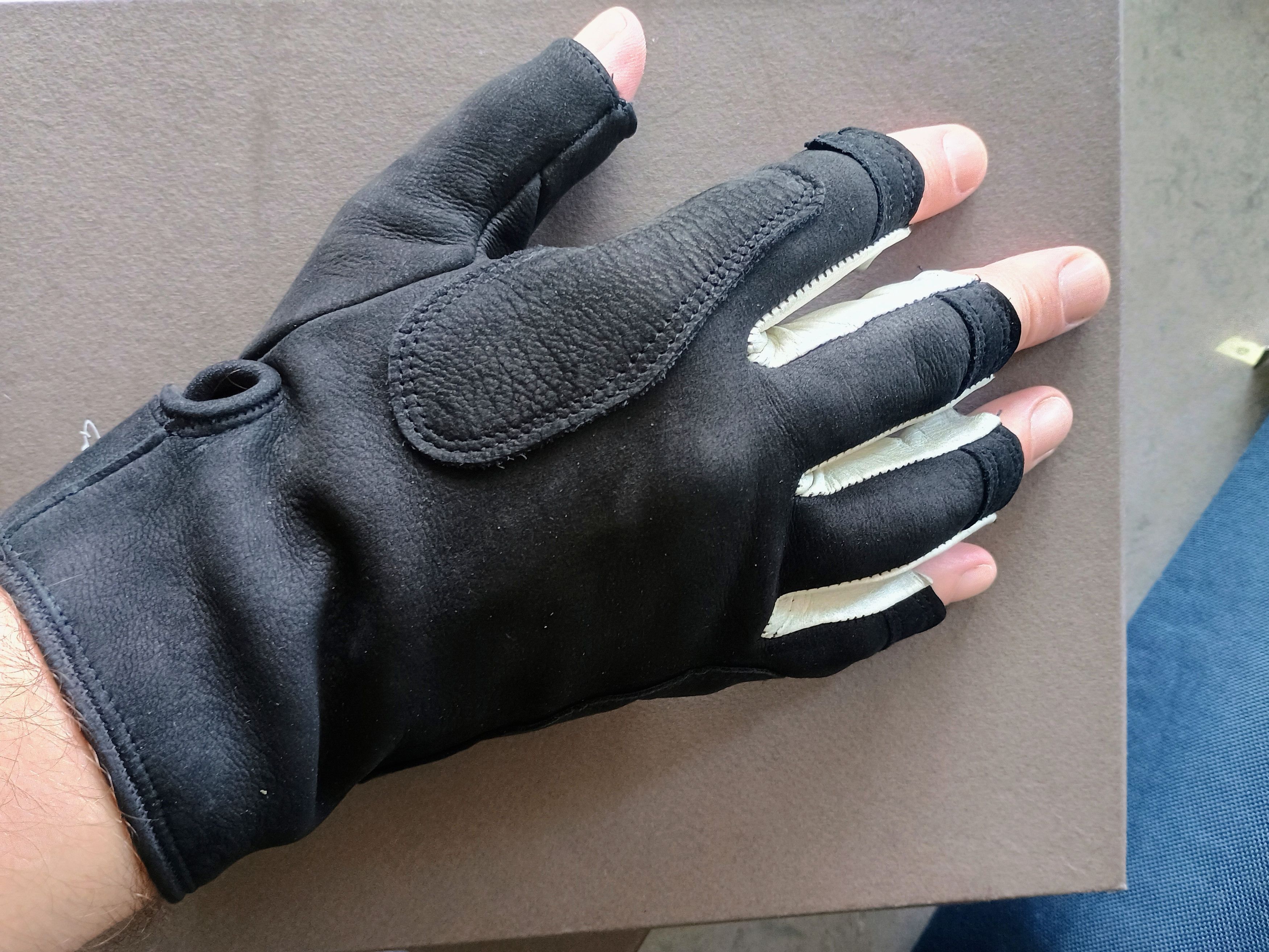 Rick Owens Gloves BNWT Size ONE SIZE - 11 Thumbnail