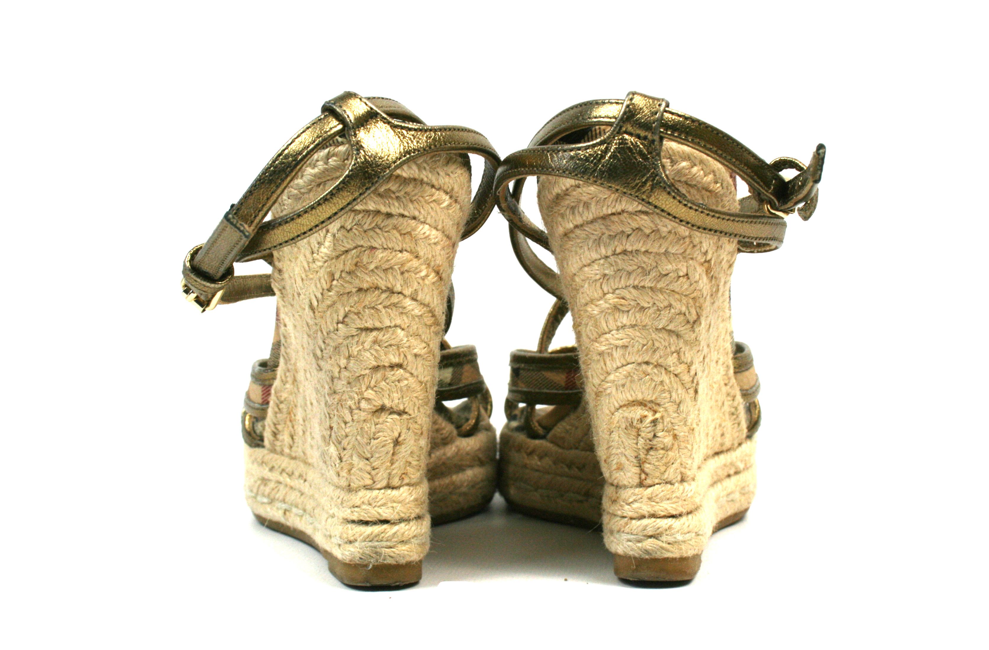 Burberry Nova Check Espadrilles Wedge Sandals Size US 6 / IT 36 - 8 Thumbnail