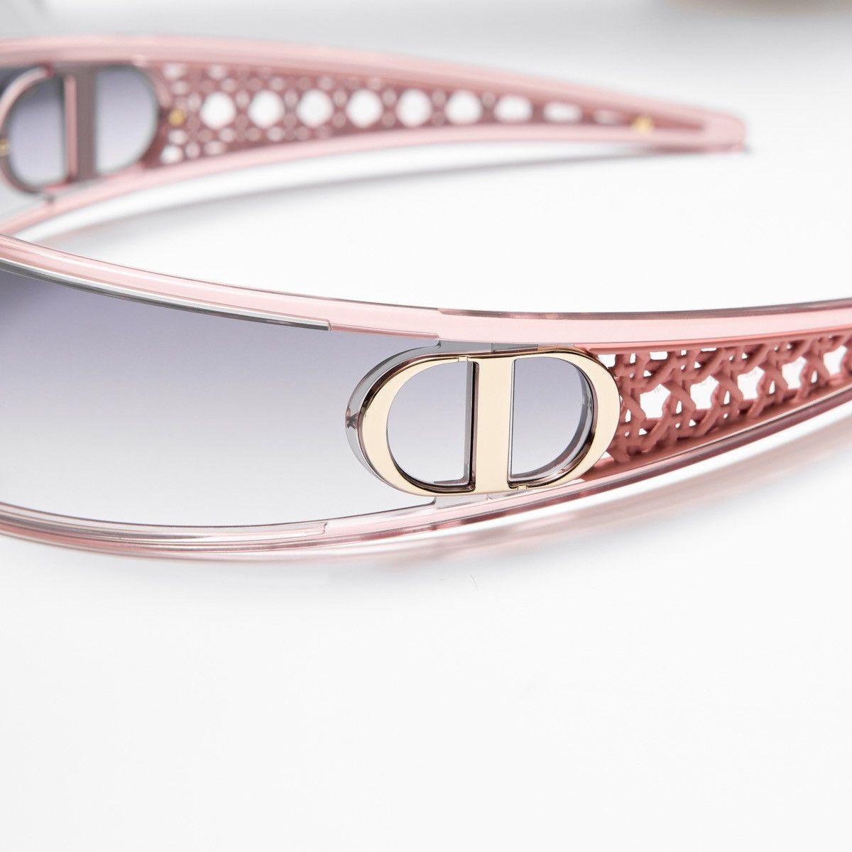 Dior DIOR VERYDIOR M1U 40B1 SUNGLASSES Size ONE SIZE - 3 Thumbnail
