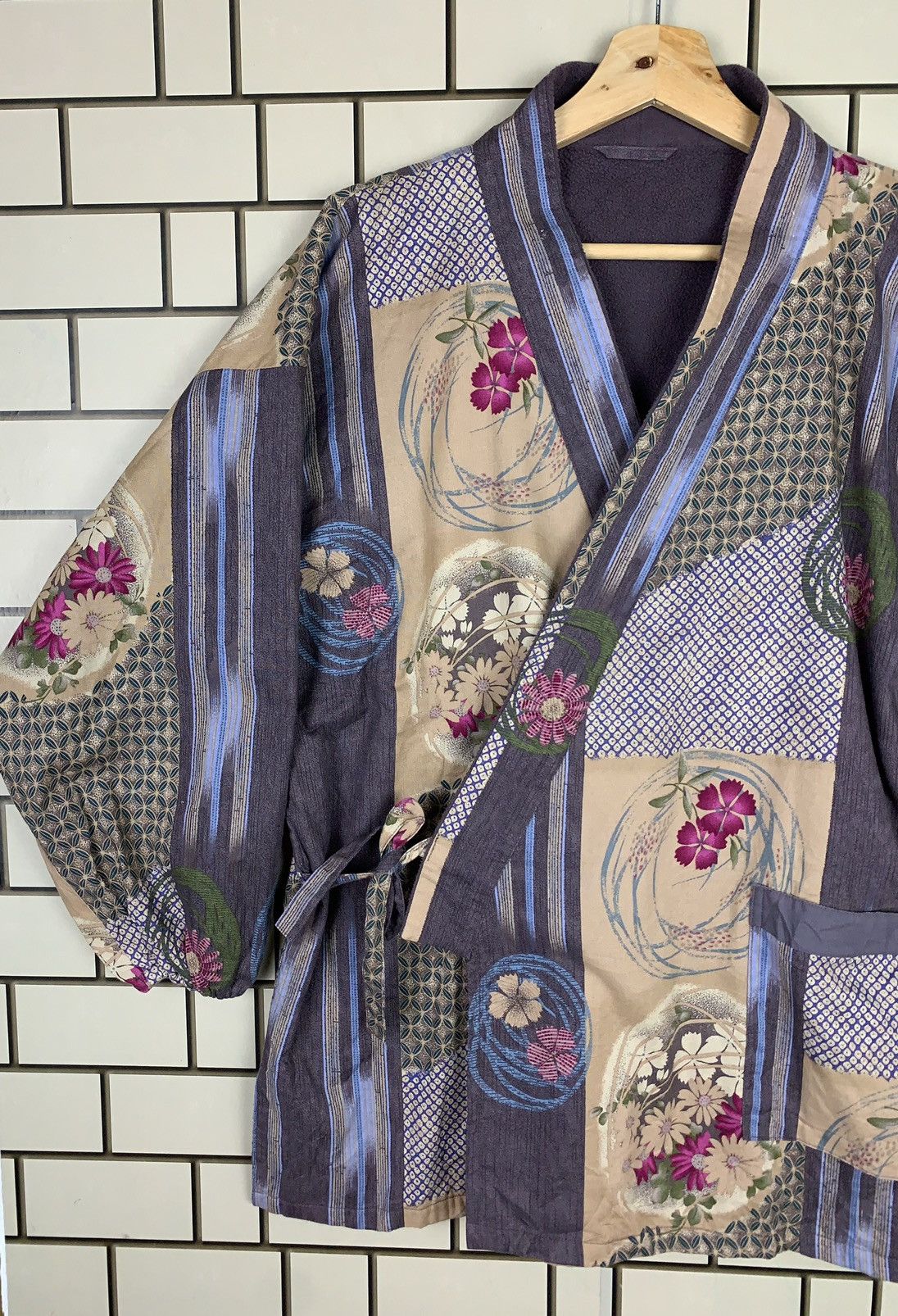 Japanese Brand × Vintage Vintage Japanese Brand Kimono Traditional Flora Designer Size US M / EU 48-50 / 2 - 7 Thumbnail