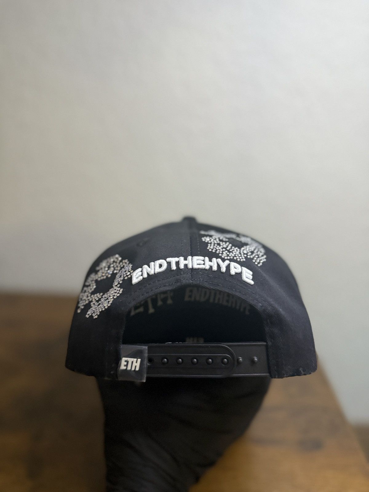 Other Endthehype gervonta crystal hat Size ONE SIZE - 3 Thumbnail