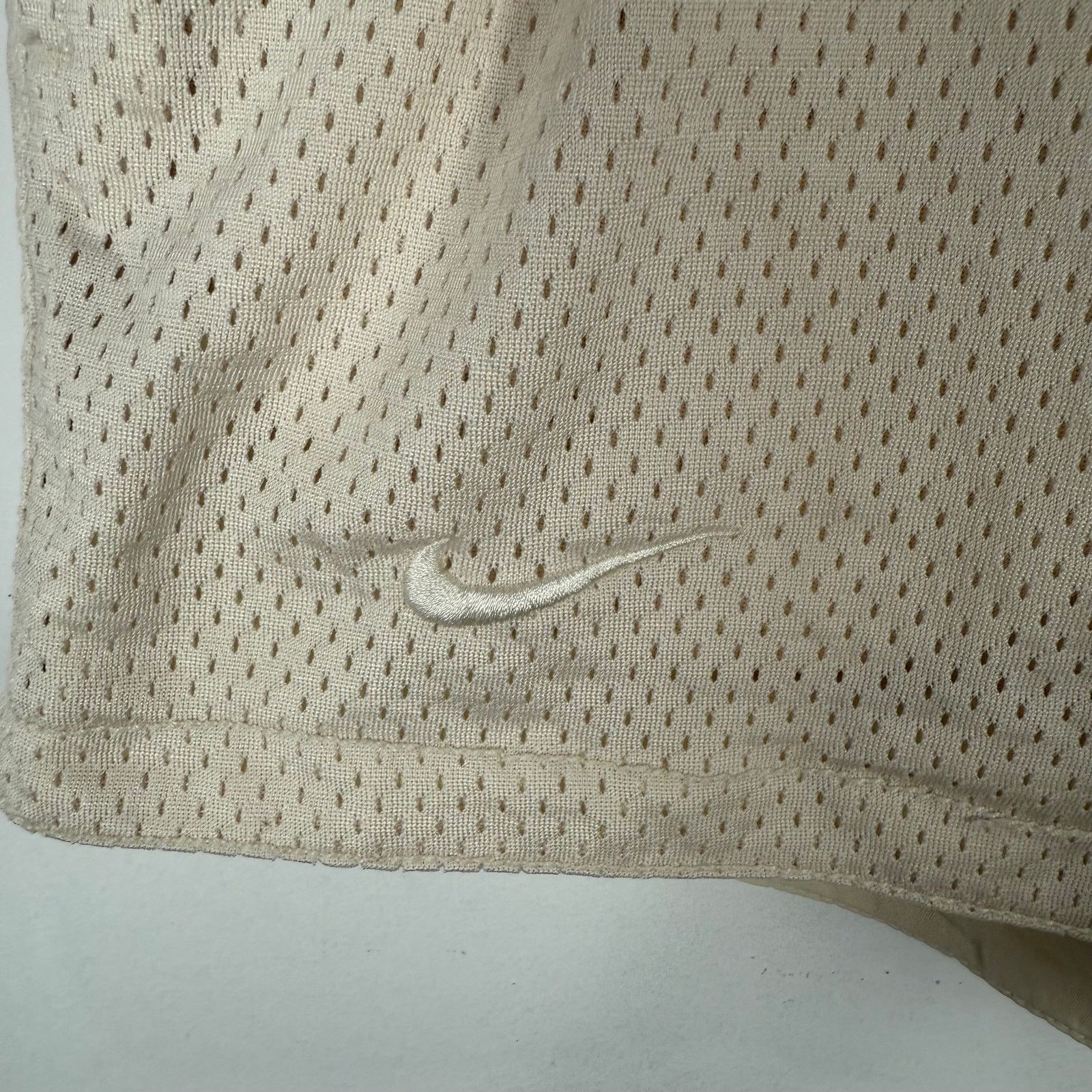Fear of God × NBA Fear Of God x NBA x Nike Cream Basketball Shorts Size S Size US 30 / EU 46 - 6 Thumbnail
