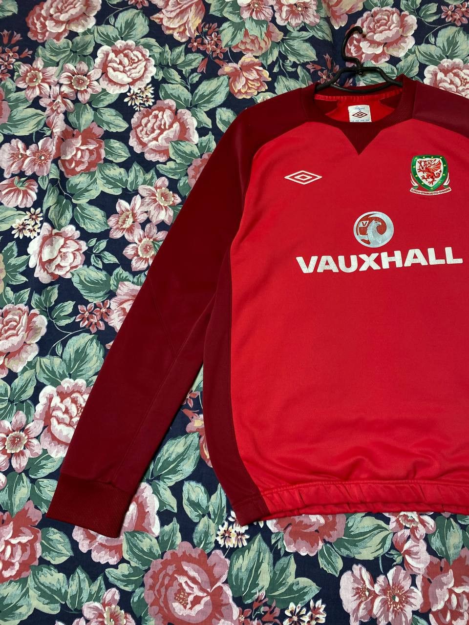 Umbro × Vintage Vintage Wales Umbro Training Sweat Top Size US L / EU 52-54 / 3 - 11 Thumbnail