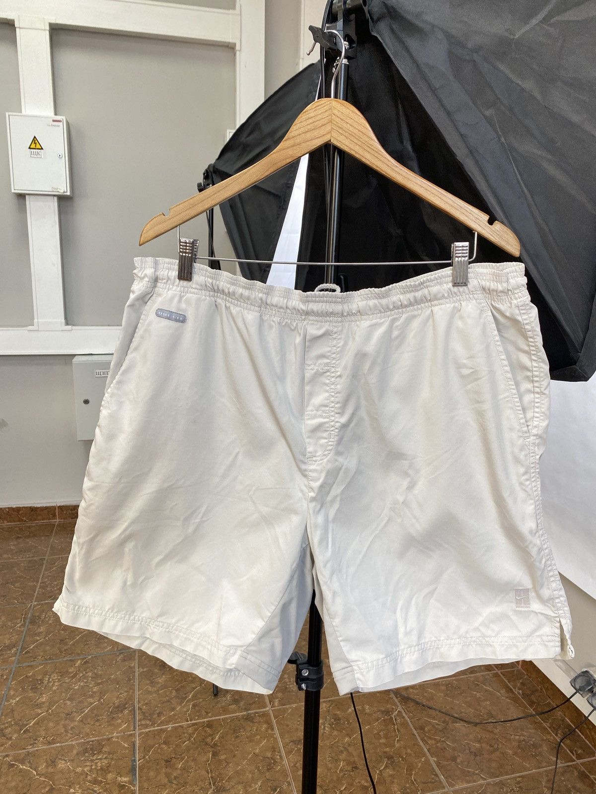 Nike 🇺🇸 Vintage 90s Nike Challenge Court Tennis Shorts Rare Retro Size US 34 / EU 50 - 1 Thumbnail