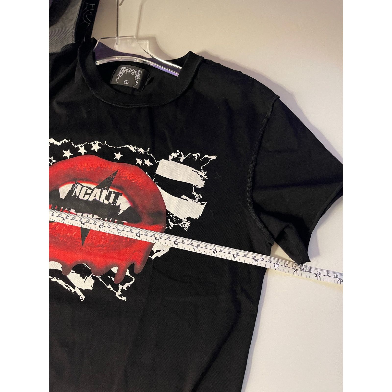 Japanese Brand Y2K Mouth Graphic T-Shirt Men’s size M Black Red Lips Tee Size US M / EU 48-50 / 2 - 11 Thumbnail