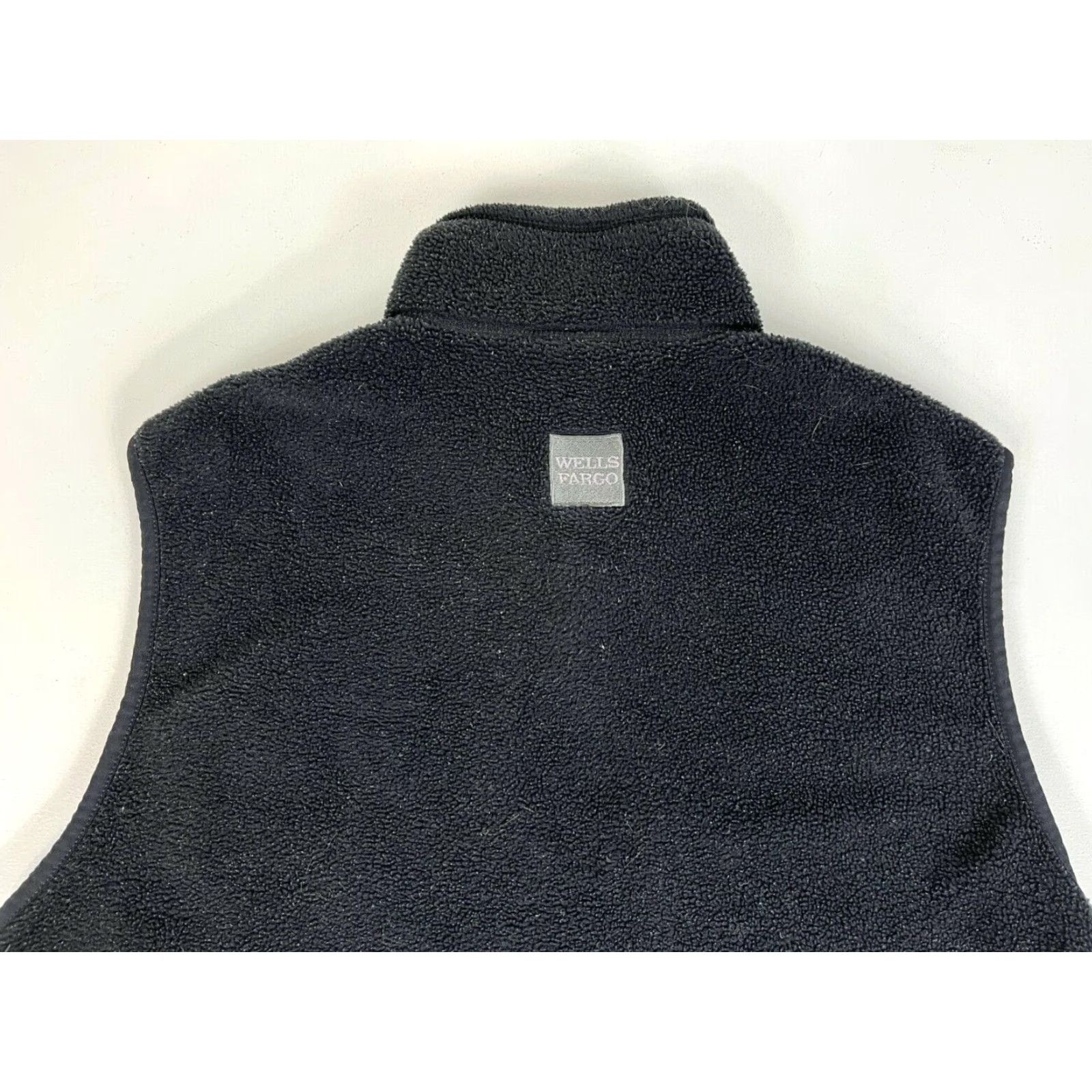 Patagonia VINTAGE Patagonia Men’s Synchilla Vest - Full Zip Mid-Length L Black Logo Outdoor USA 2006 Synchilla Vest Mens Size US L / EU 52-54 / 3 - 6 Thumbnail