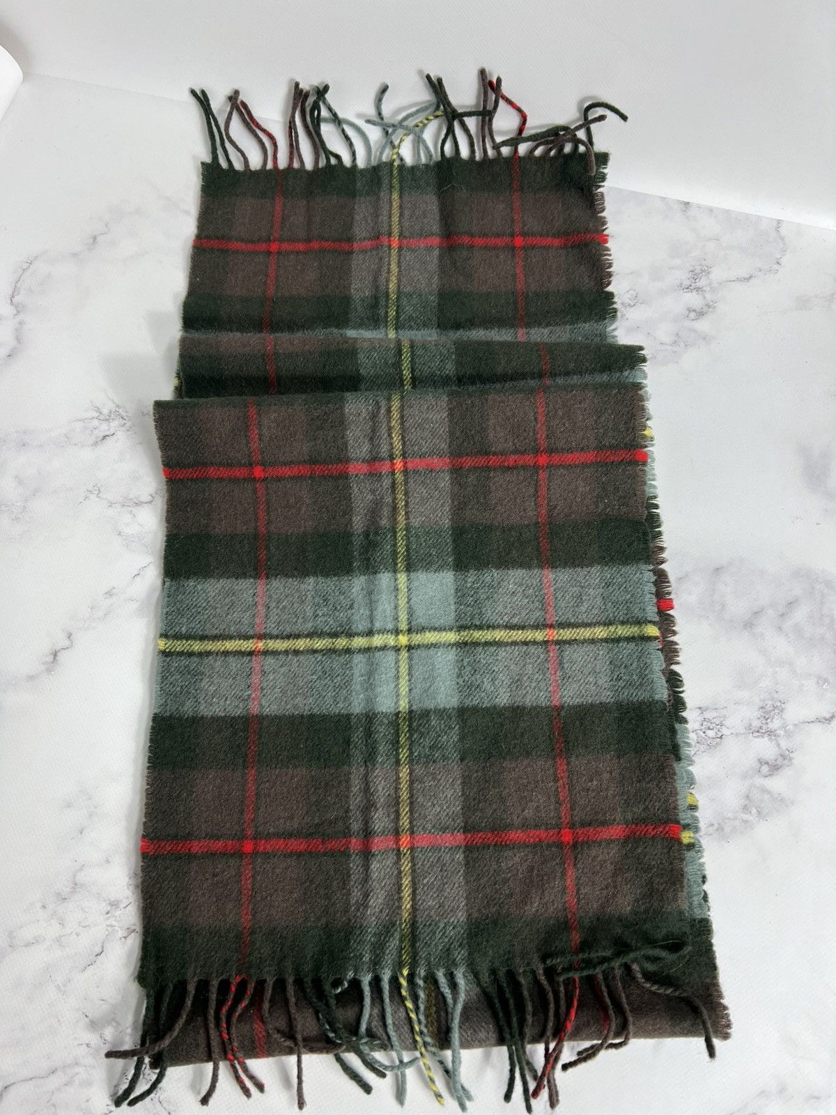 Johnstons Of Elgin Vintage rare Johnstons Of Elgin Scotland Lambswool Scarf Size ONE SIZE - 3 Thumbnail
